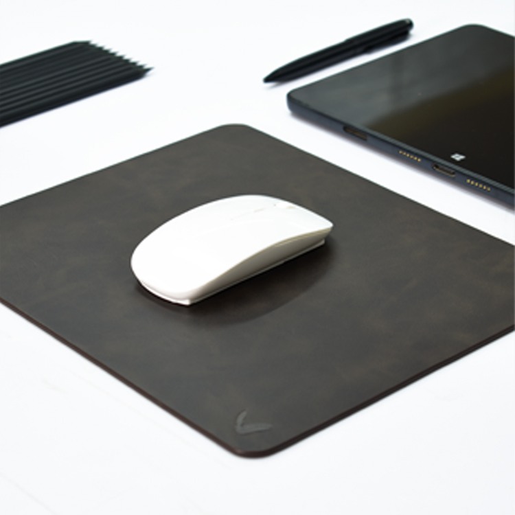 Rectangular Mouse Pad in Faux Leather | Creasing Free | High Precision | Reversible | Flexible | 11×9 Inches | Uniflex | Brown