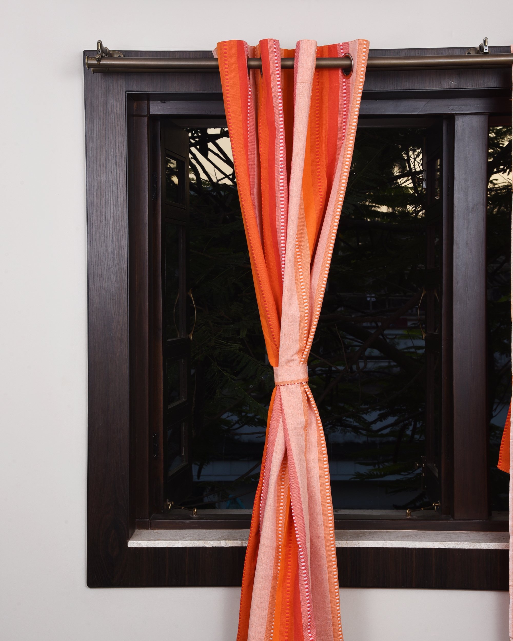 Boria Bistar | Handloom Cotton Curtains for Door with button and loop