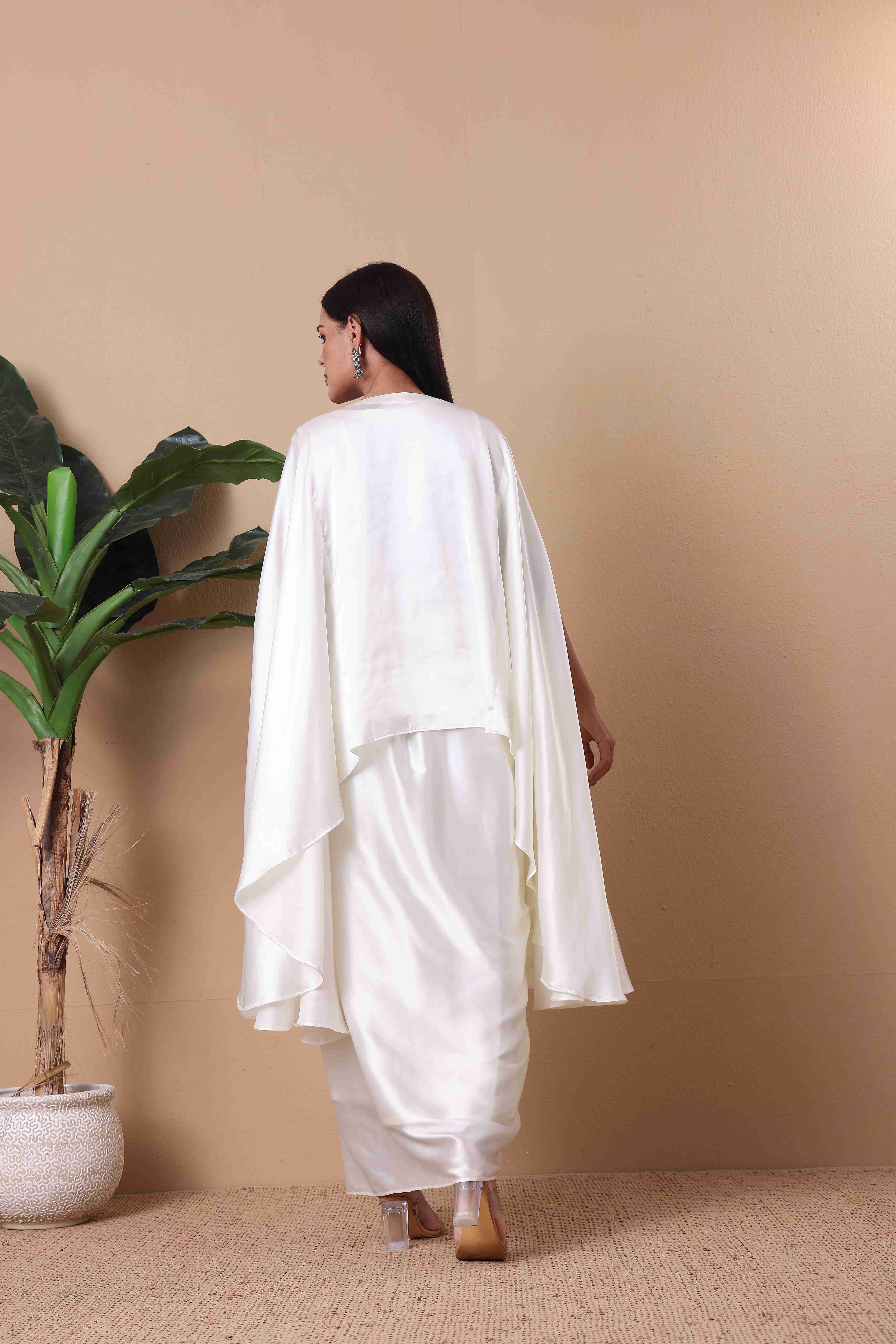 Ivory Cape Set with Gold and Silver Detailing