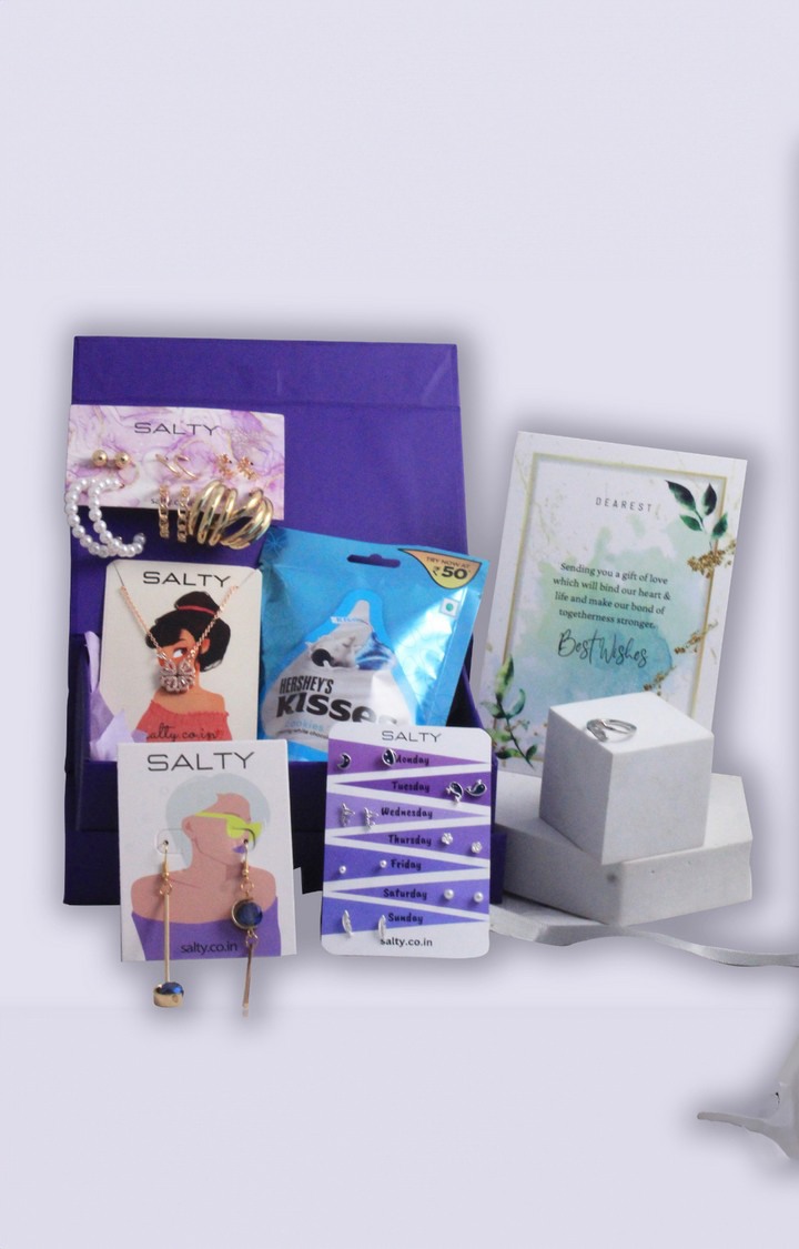 Salty | "The Bride Tribe" Jewellery Gift Box for Her with Personalised Card