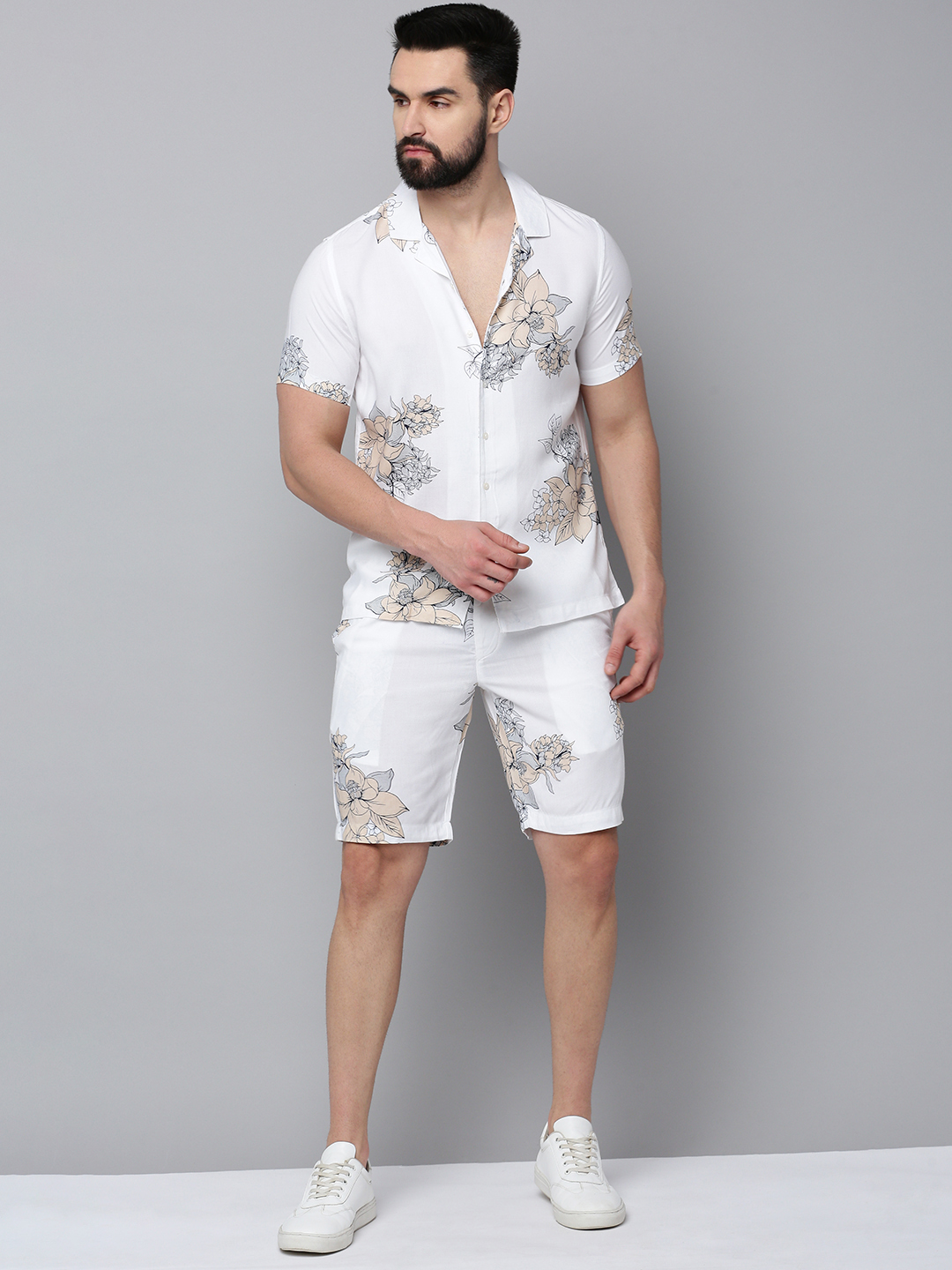 SHOWOFF Men's Shirt Collar Short Sleeves Printed White Co-Ords Set
