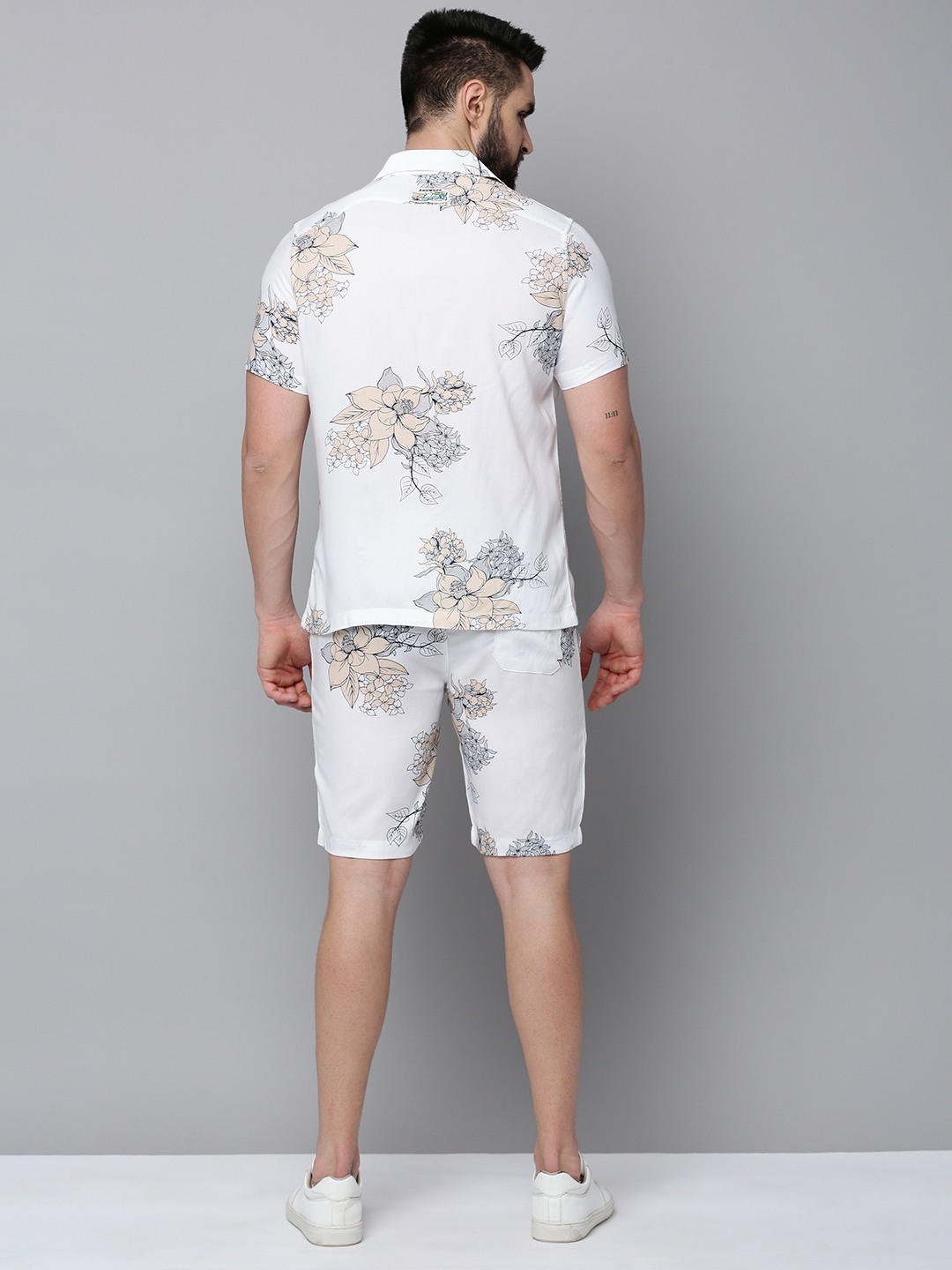 SHOWOFF Men's Shirt Collar Short Sleeves Printed White Co-Ords Set