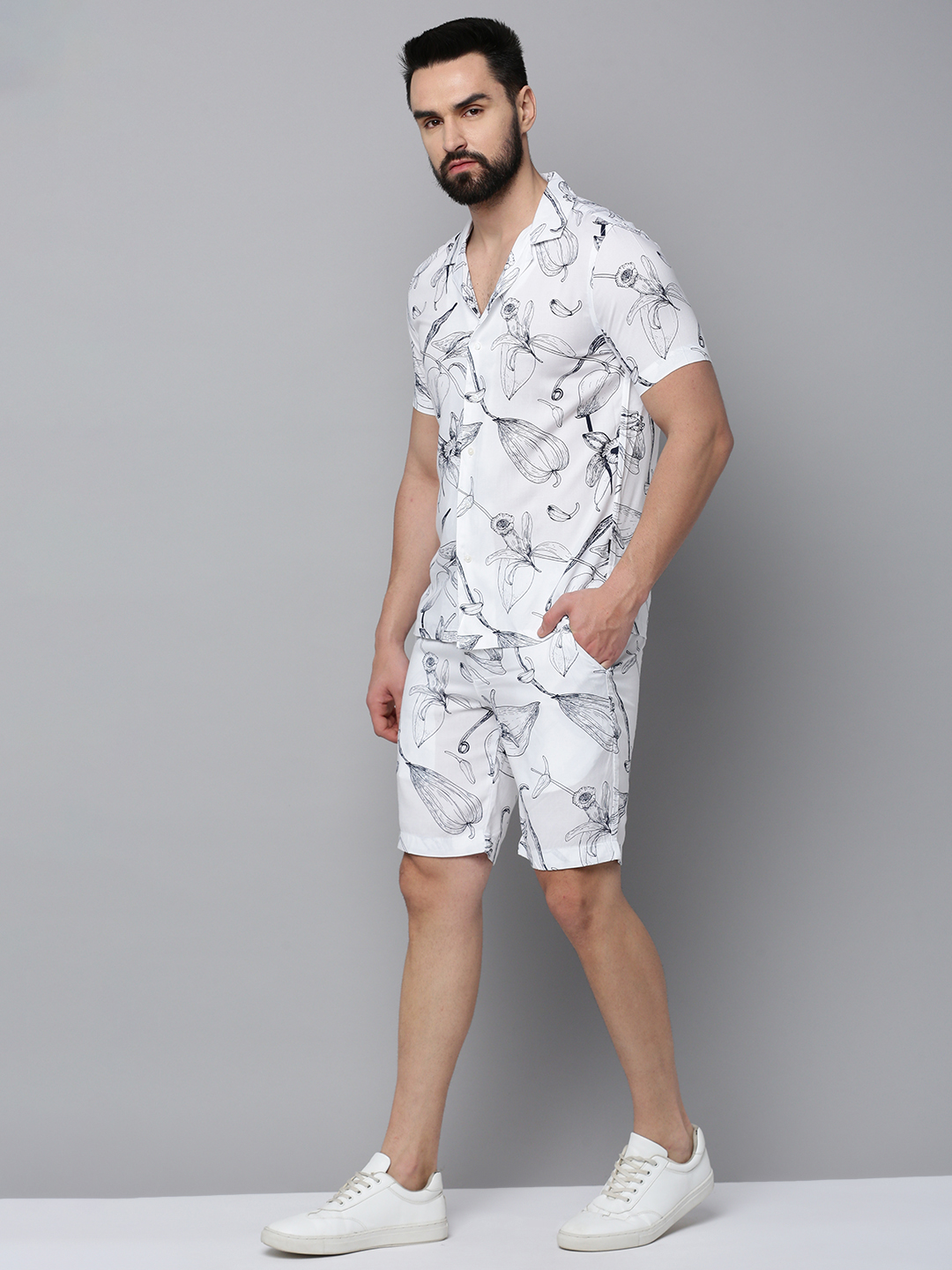 SHOWOFF Men's Shirt Collar Short Sleeves Printed White Co-Ords Set