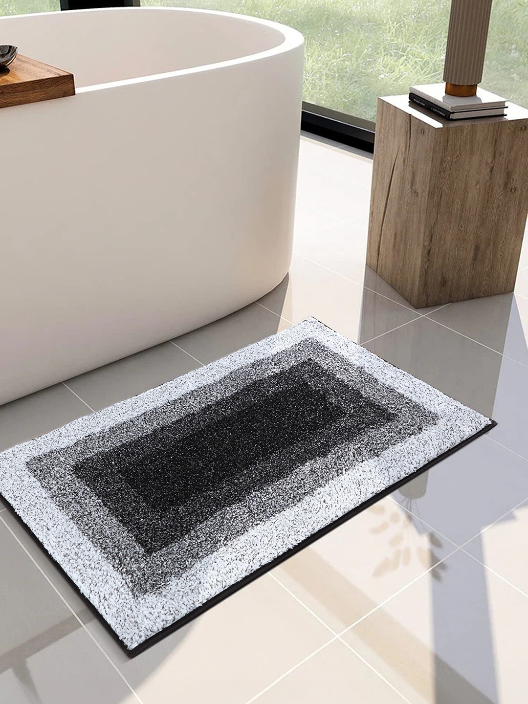 Bliss (50x80cm) Black Anti-Slip Bath Mat with TPR Backing