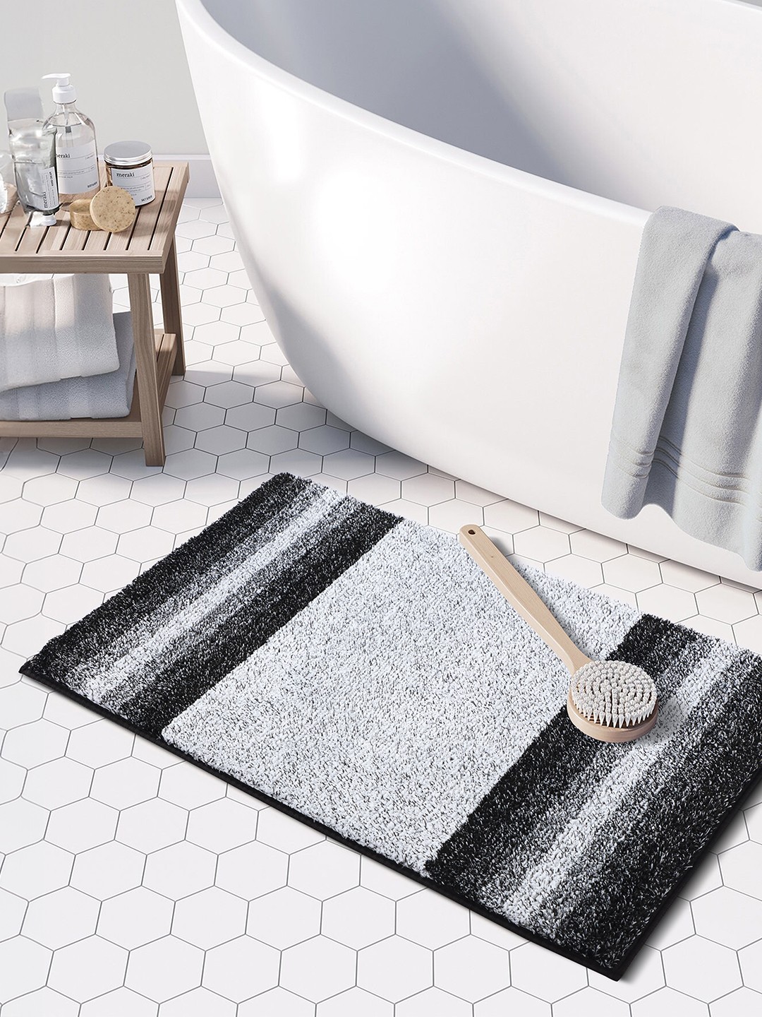 Luxe (40x60cm) Black Anti-Slip Bath Mat with TPR Backing