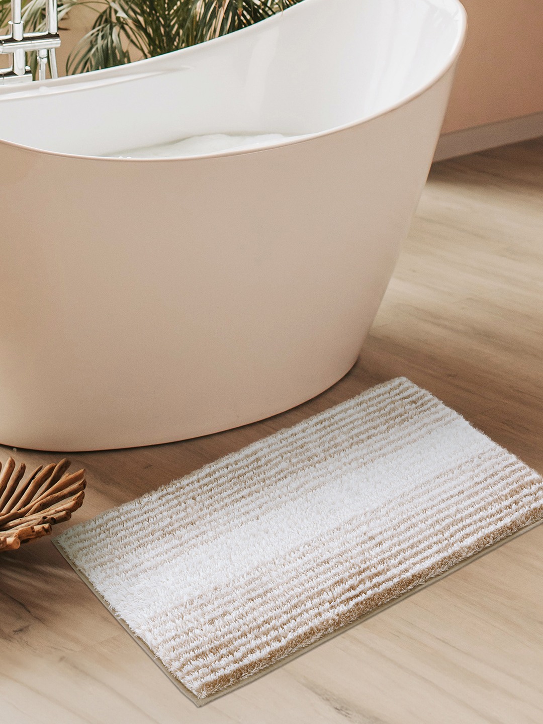 Plush (40x60cm) Gold Anti-Slip Bath Mat with TPR Backing