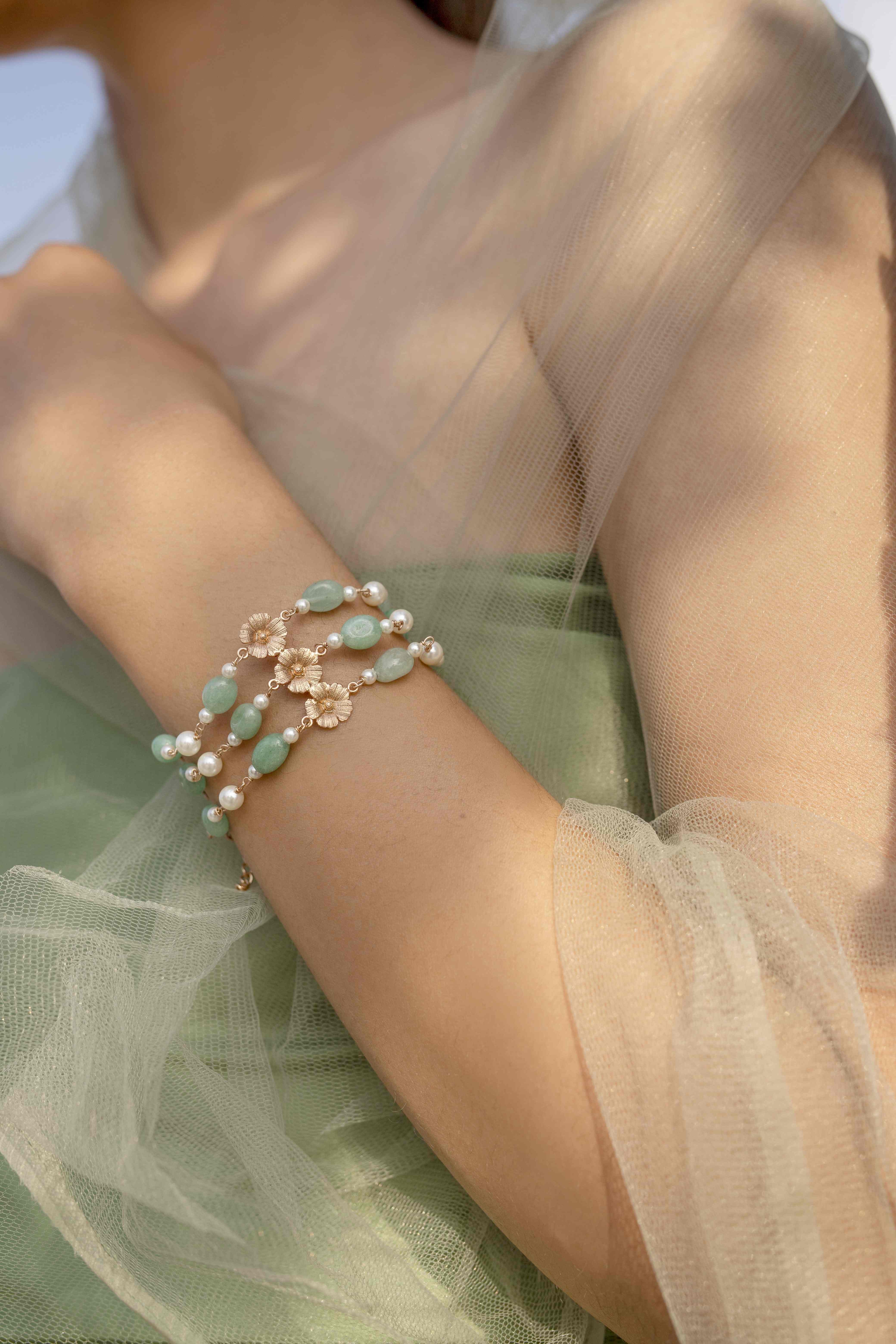 Floral Pearl Bracelet