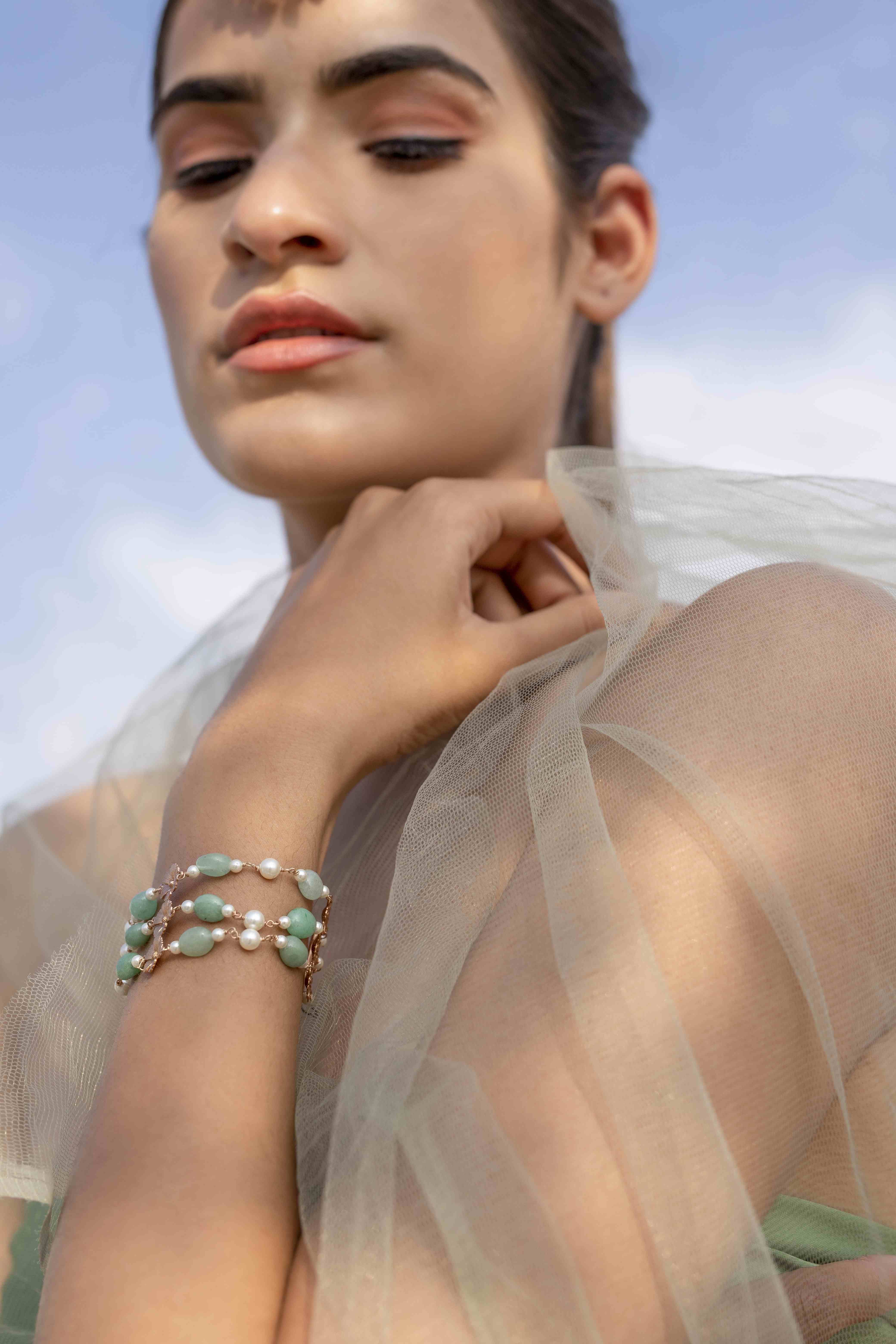 Floral Pearl Bracelet