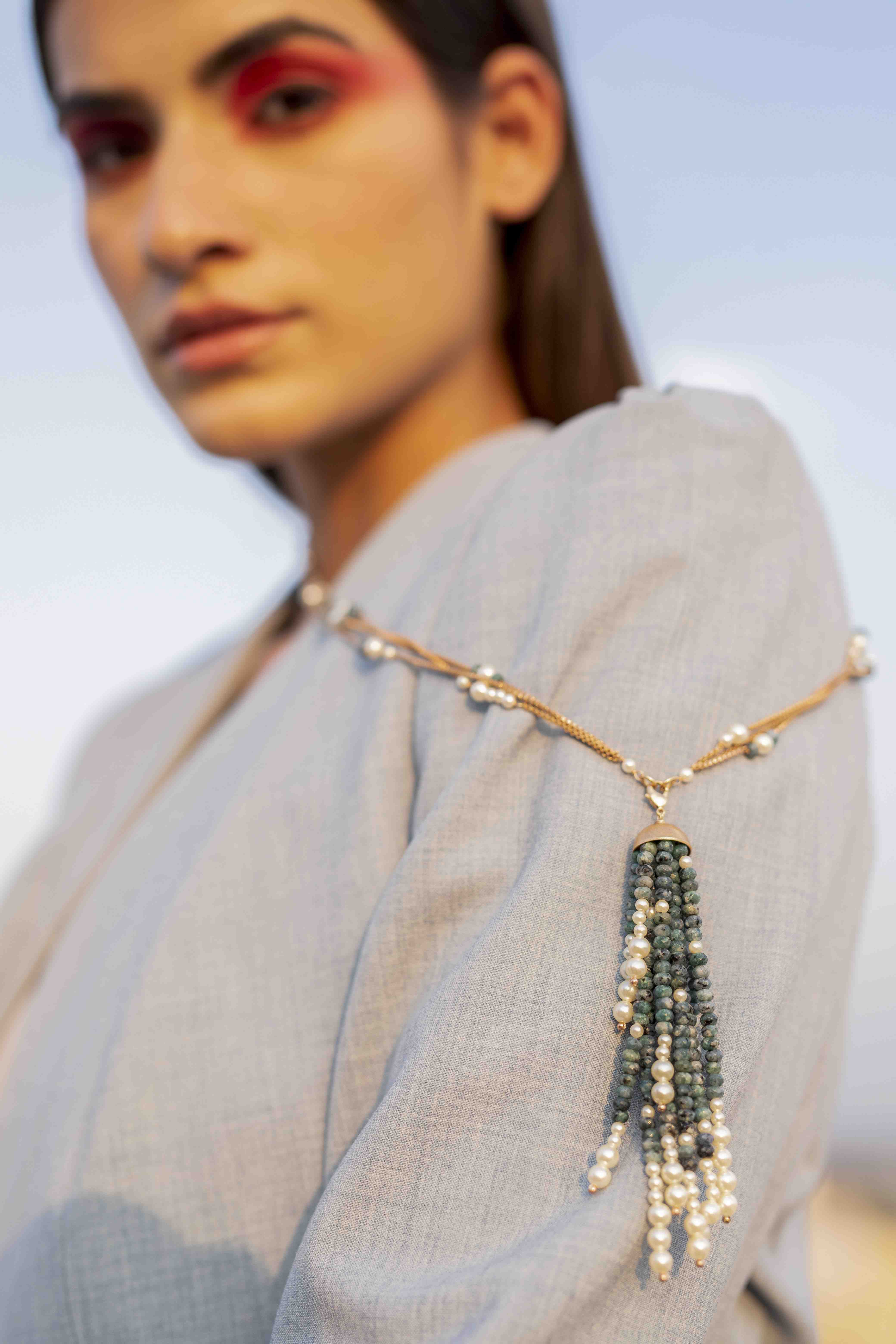 Wrap Around Neckpiece