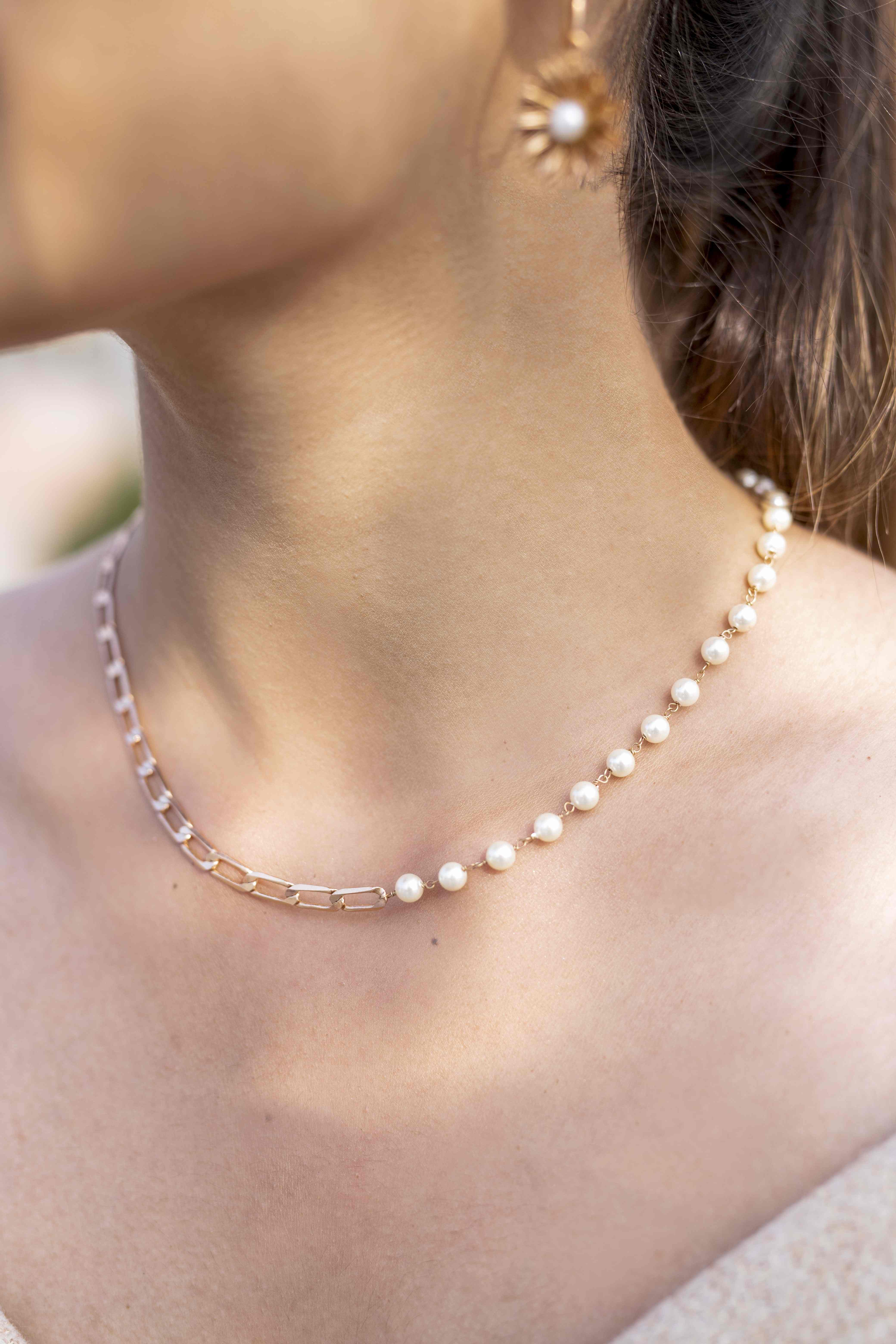 Half-Half Chain
