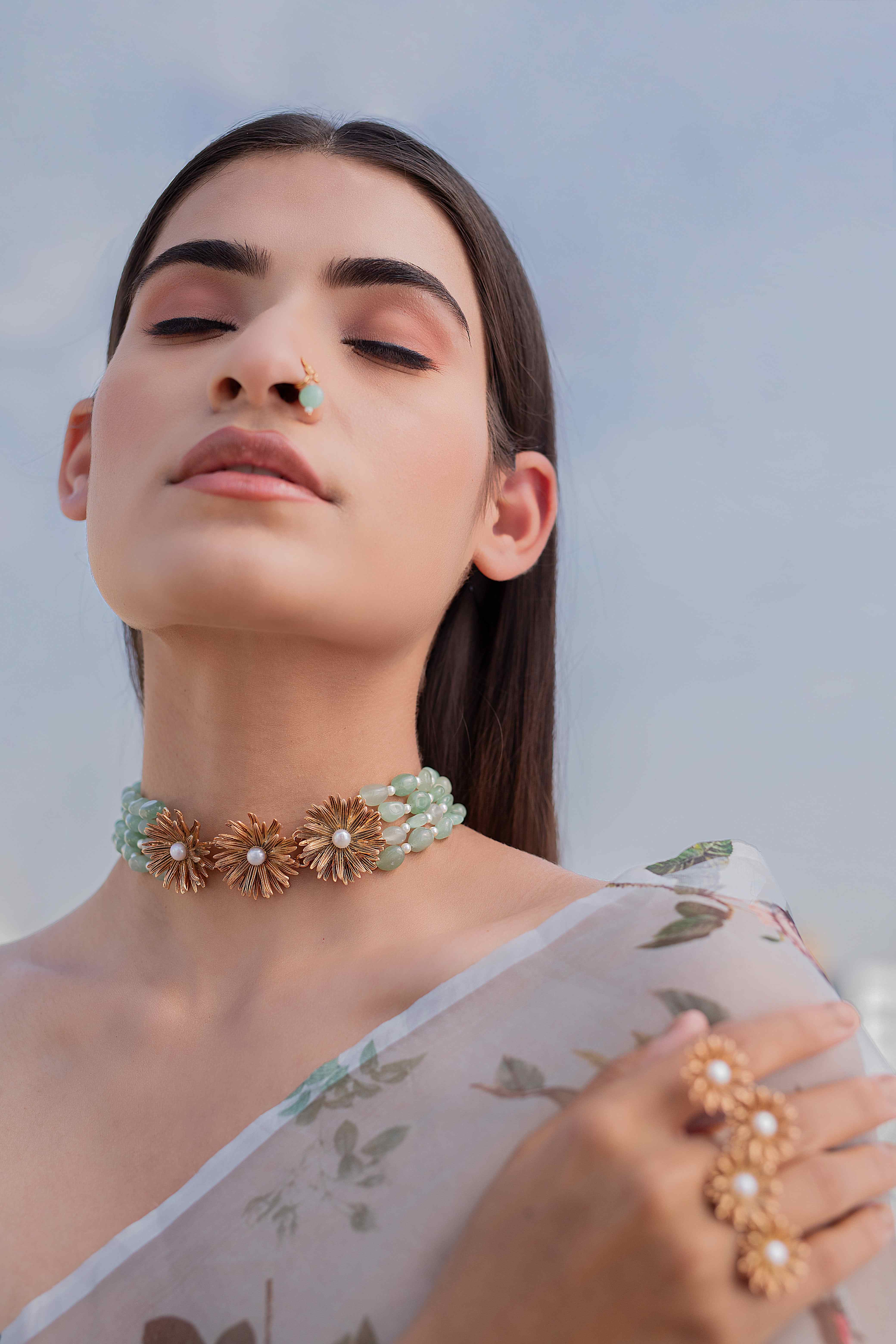 Three Flower Choker