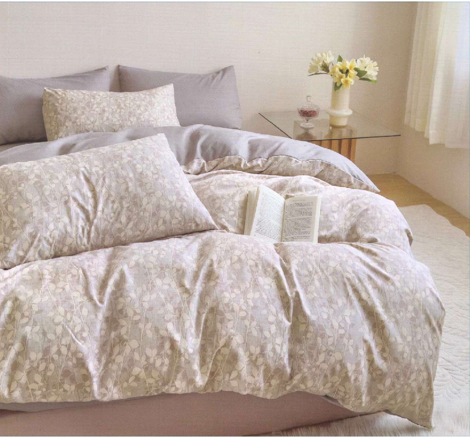 Bellagio Hamlet Multicolour BedSheet