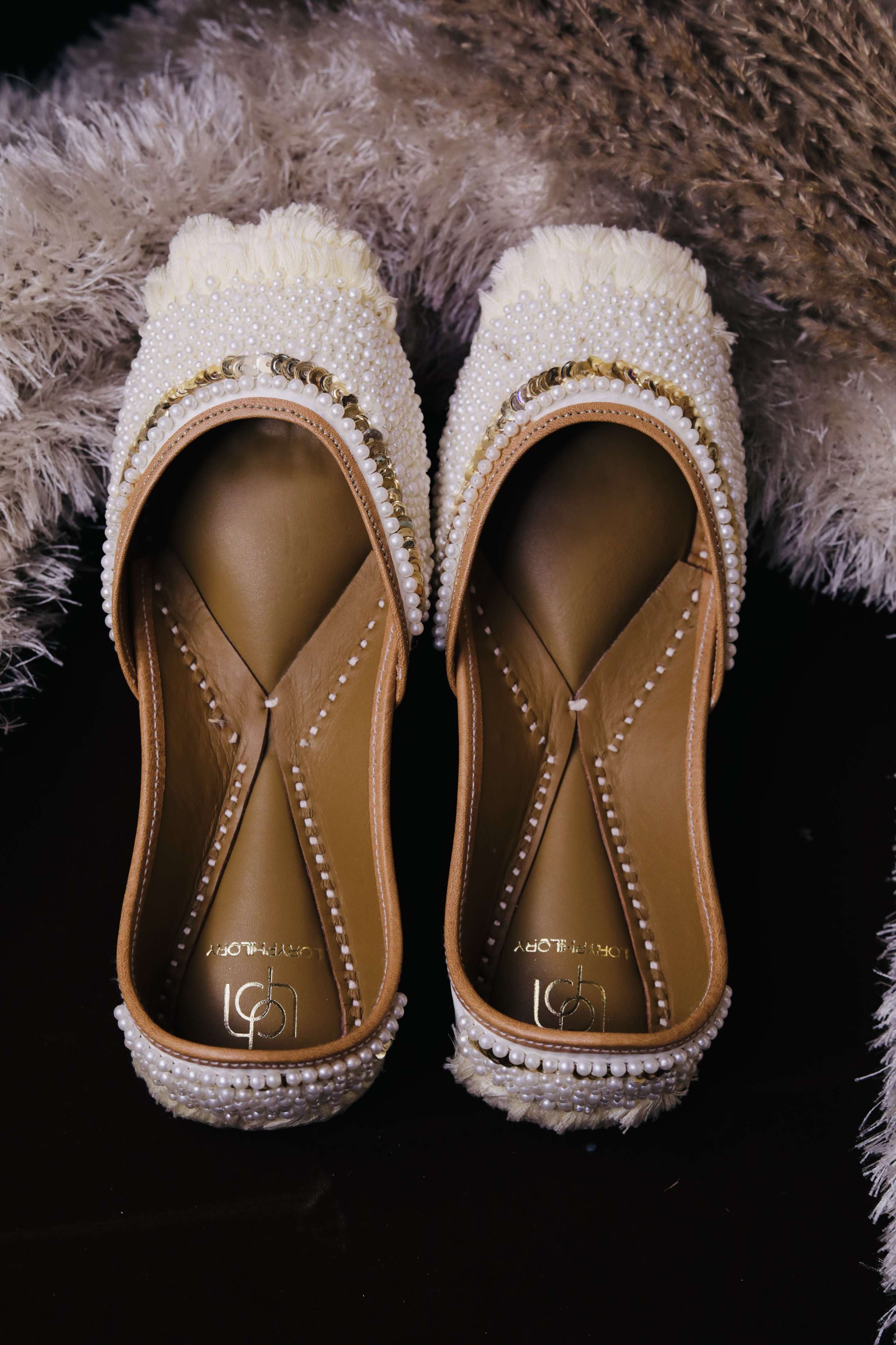 IVORY GLITZ