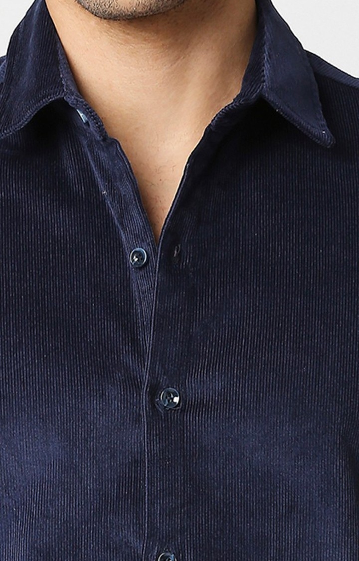 Men Blue Solid Casual Shirts