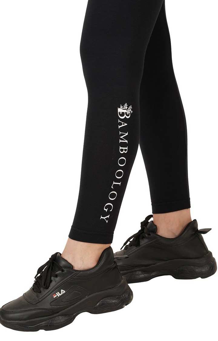 Women's Black Typographic Jeggings