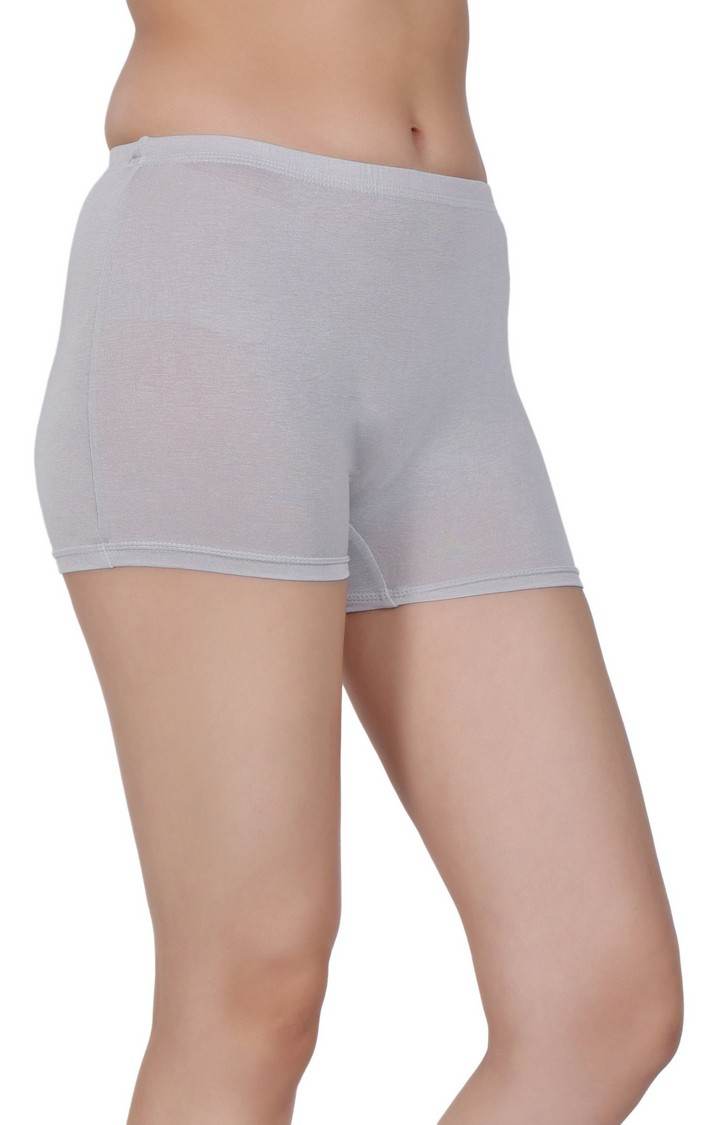 Women's Multicolor Solid Shorts
