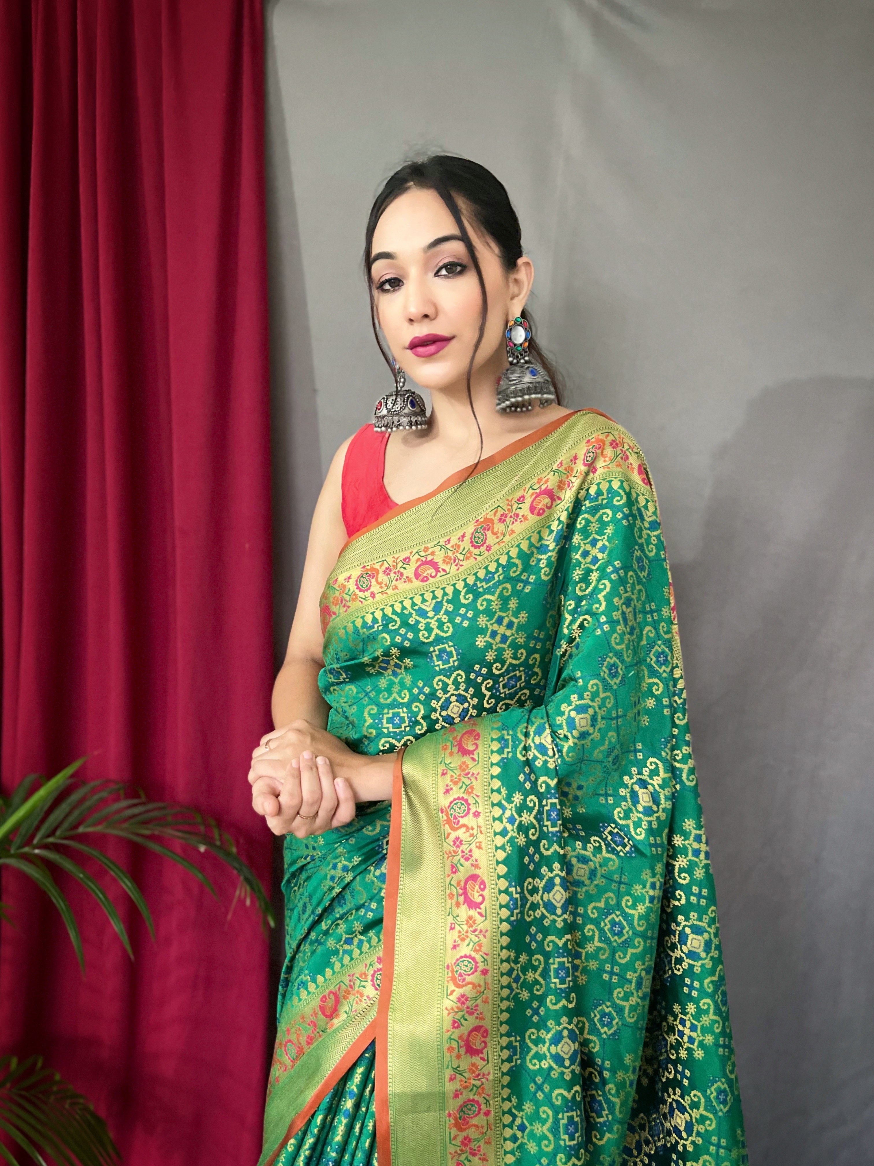 Women's Bandhej Patola Green Silk Saree