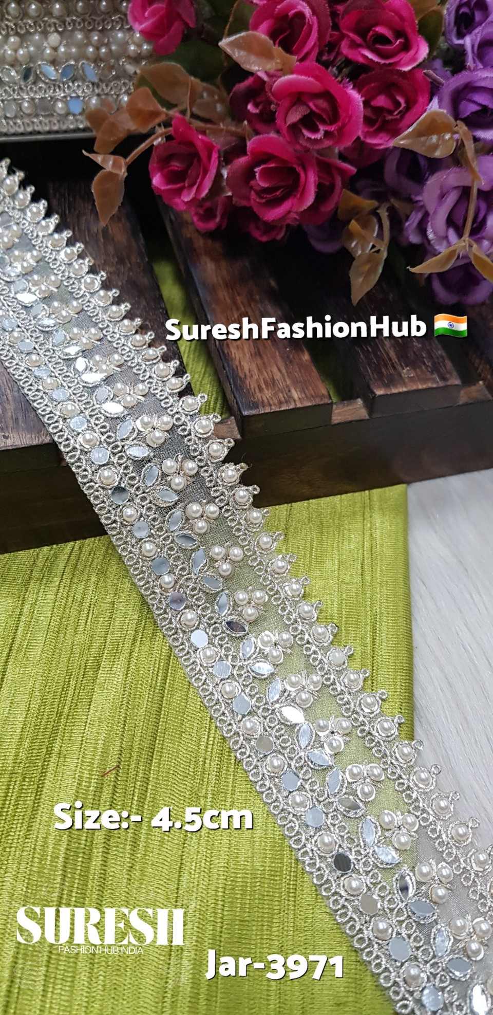 Pearl Shade Mirror & Moti Dori Lace – Jar-3971