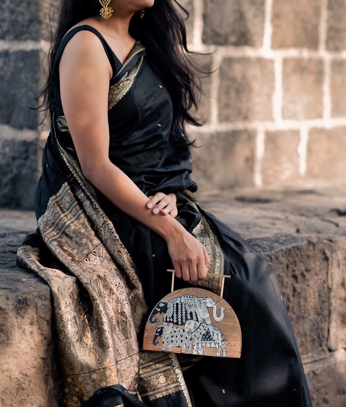 Semi Circular Haathi Clutch