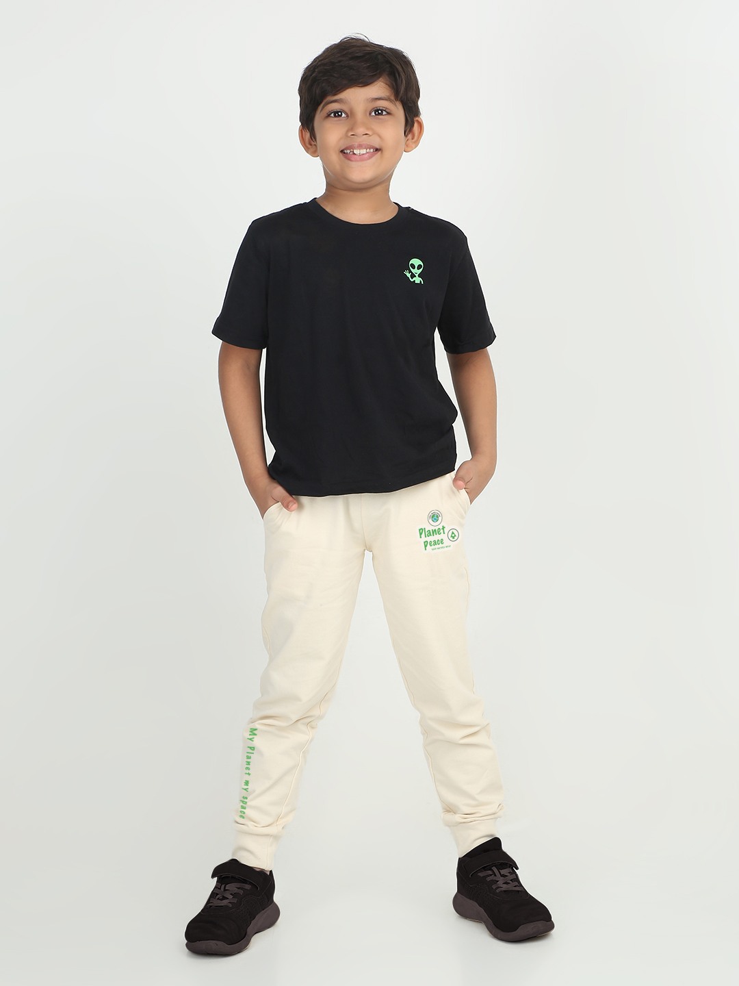 Boys 1 piece printed jogger - Butter Cream