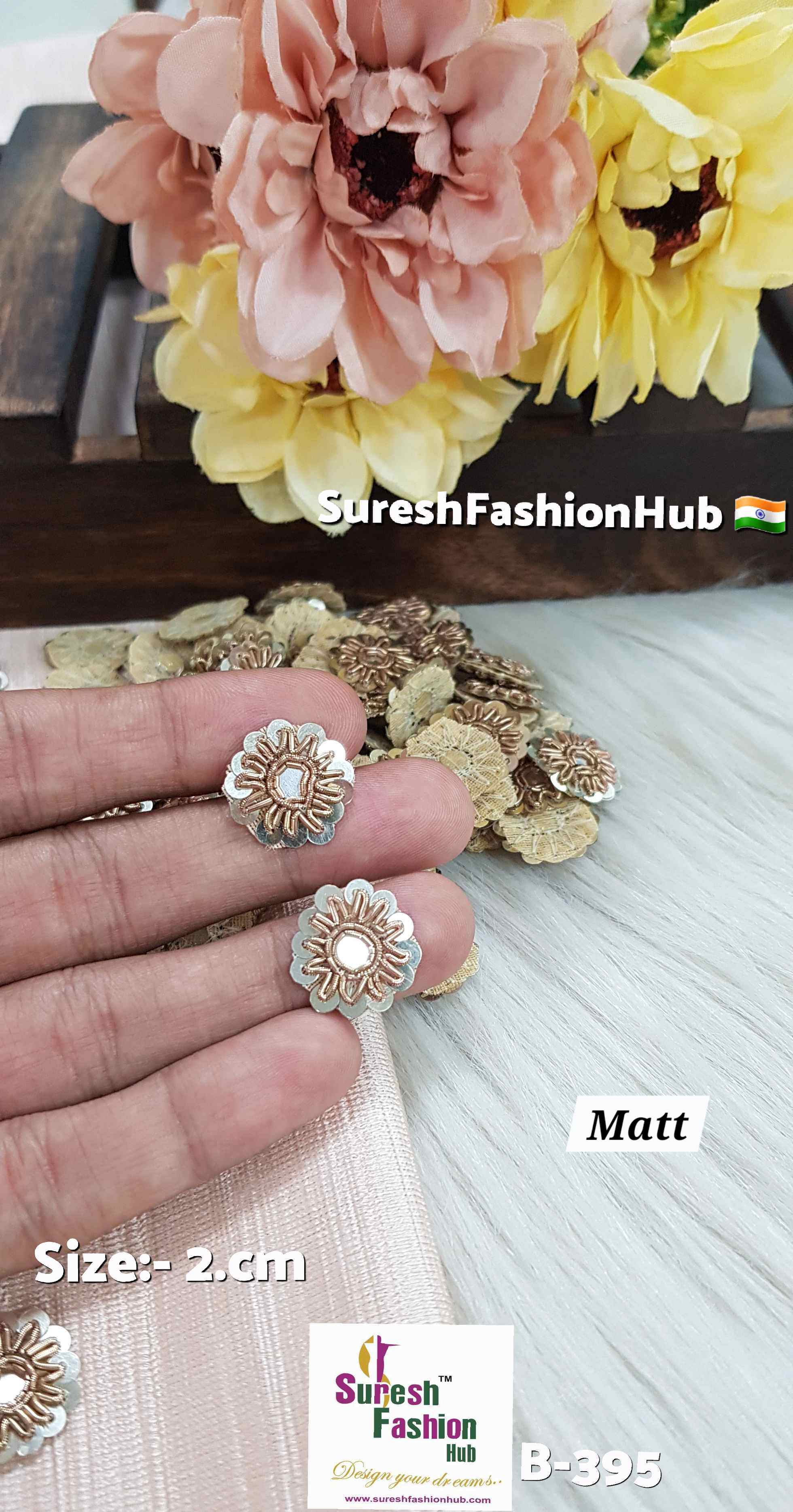 Antique Matt Floral Mirror Buttie