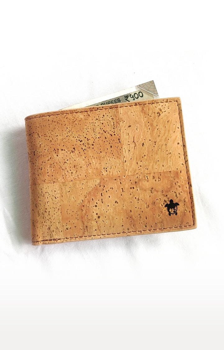 Women Tan Sustainable Kakapo Bifold Cork Wallet