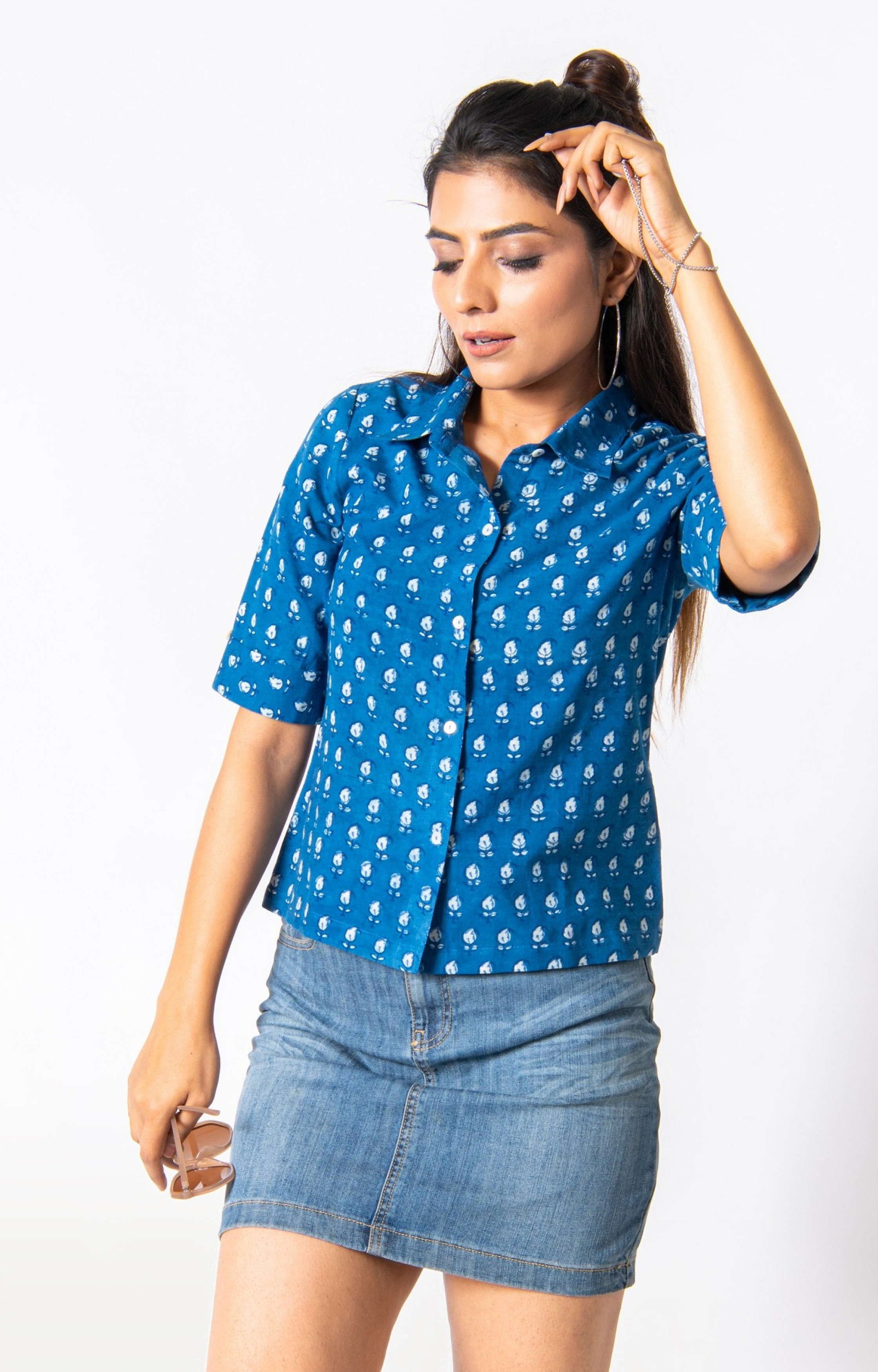 Dabu print crop top