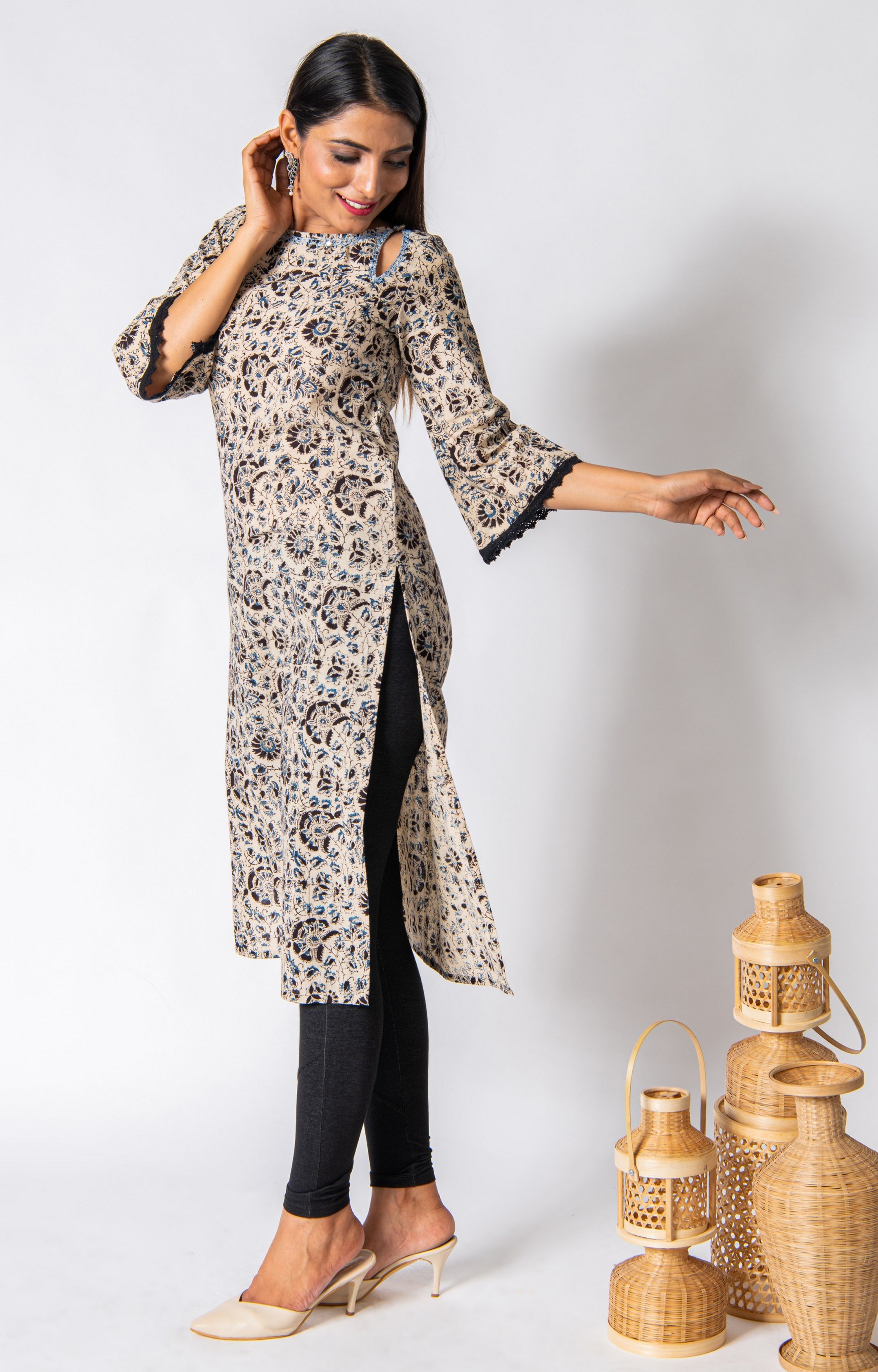 STRAIGHT KURTA