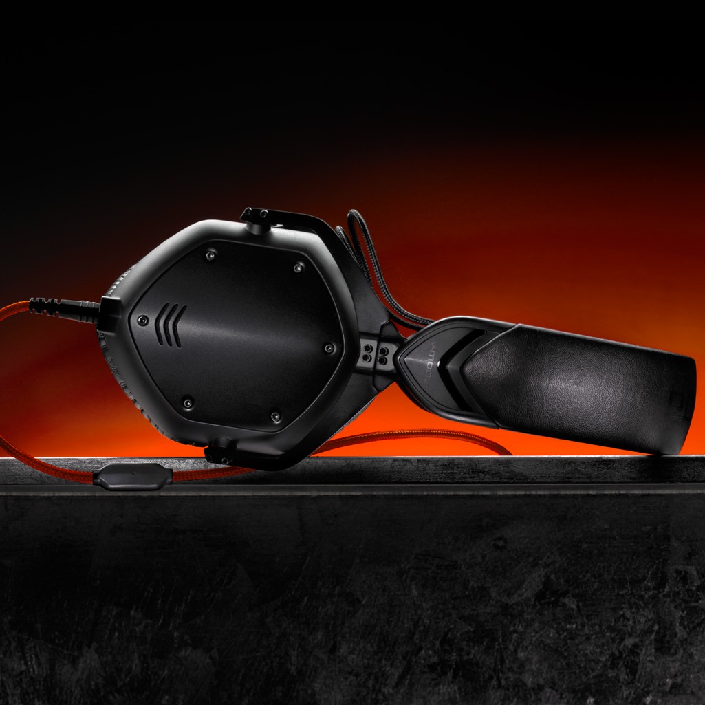 V-MODA Crossfade M-100 Master Over-Ear Studio & DJ Headphones (Matte Black) 4