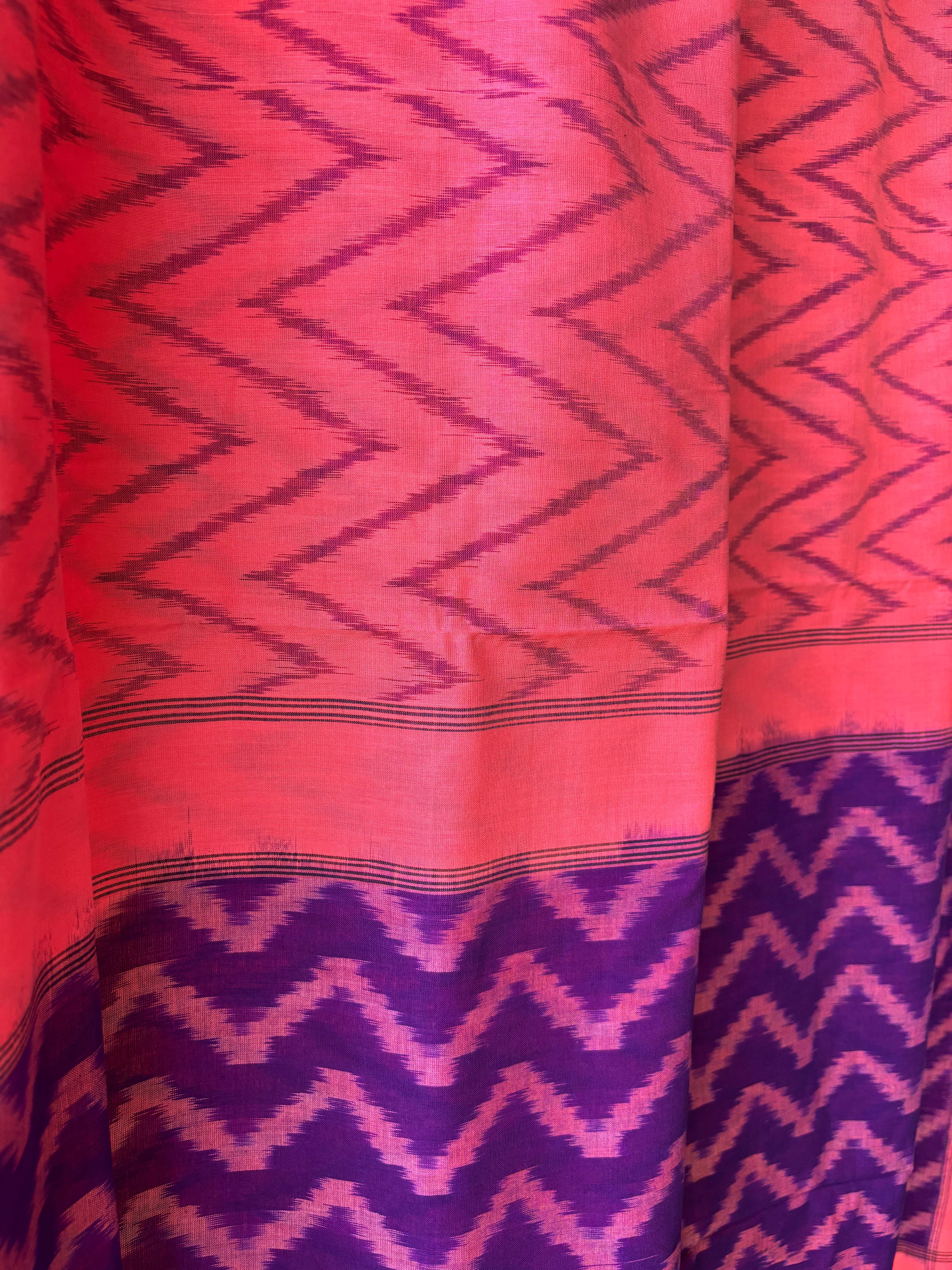 Lehariya Pattern Ikat Cotton Saree