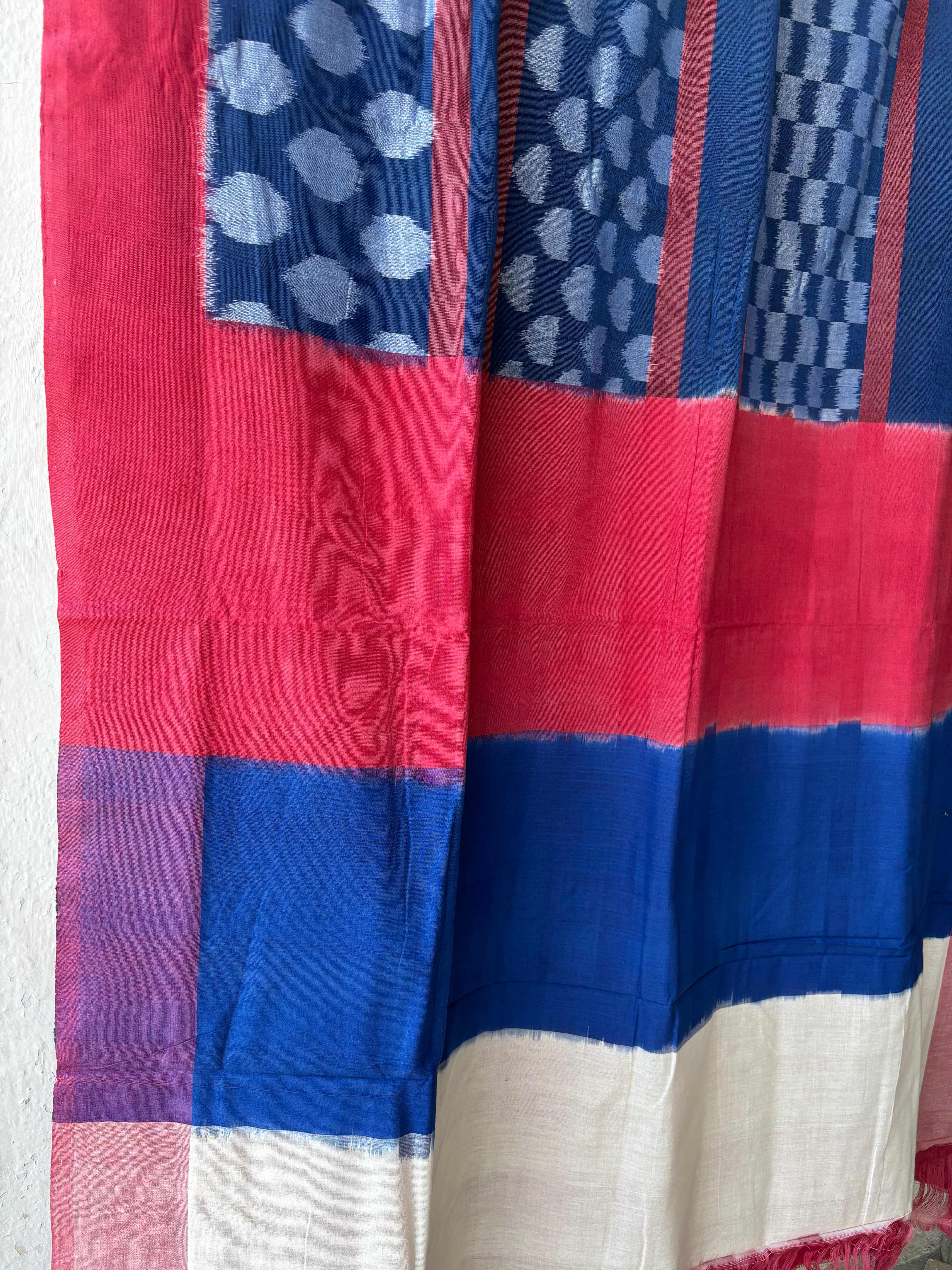 Cotton  Gomertic  pattern  ikat saree