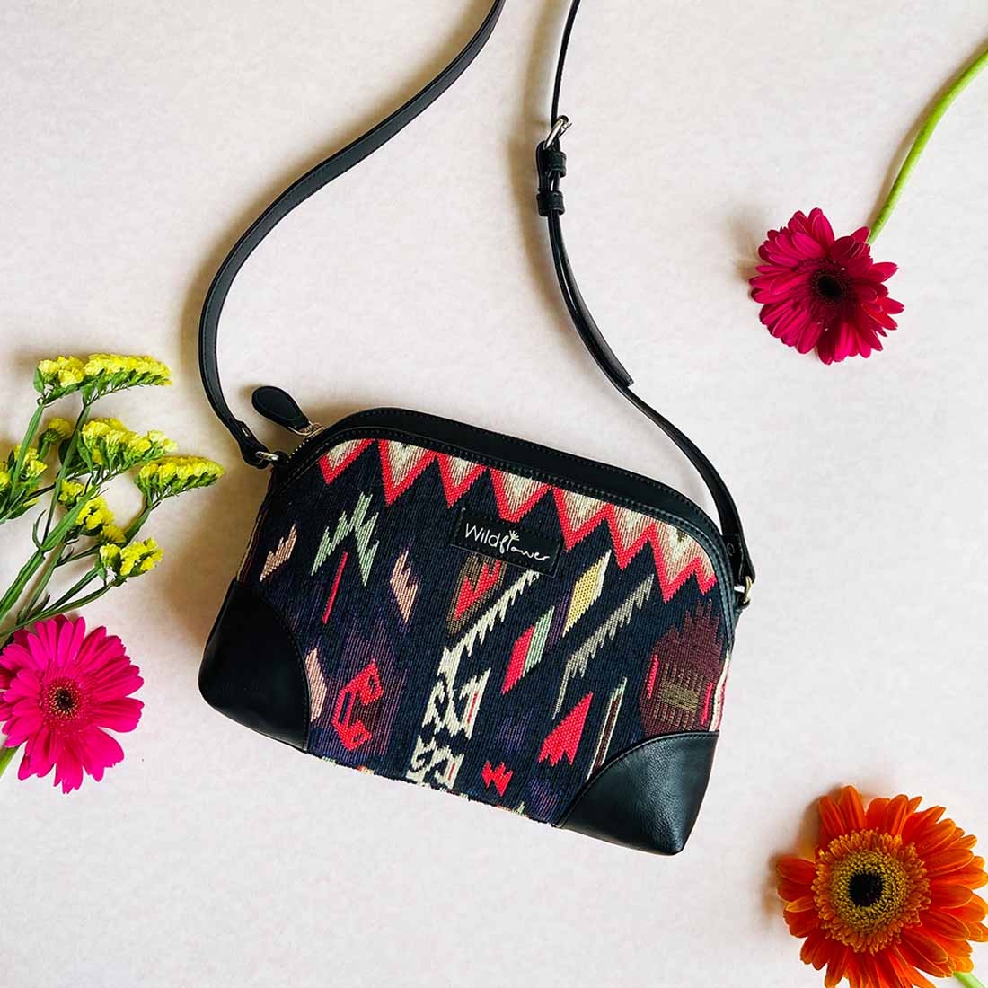 Wildflower | Wildflower Ukiyo Infinity Sling Bag for Women 1