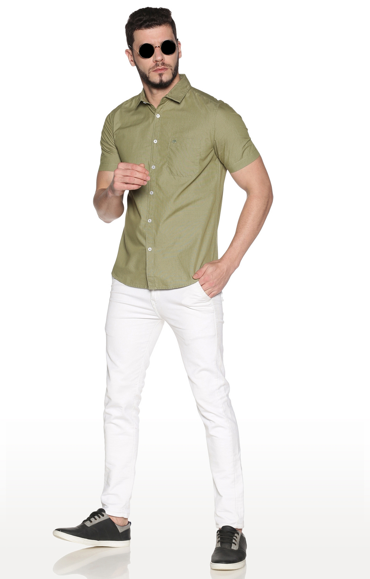 Chennis | Olive Green Solid Casual Shirts 1