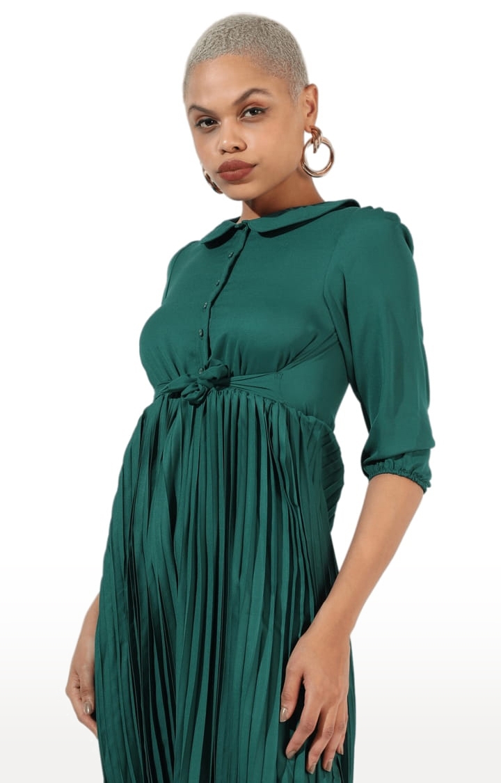 Women's Emerald Green Crepe Solid Fit & Flare Dress