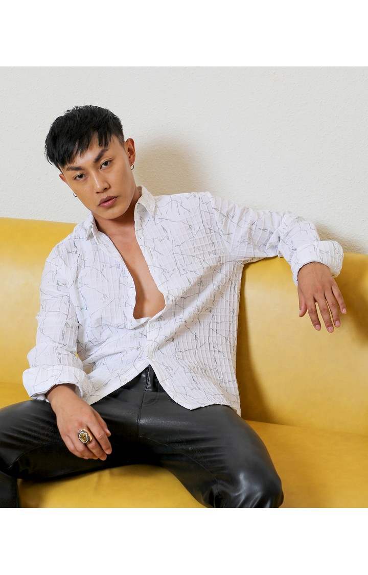 Men's White Printed Casual Shirts