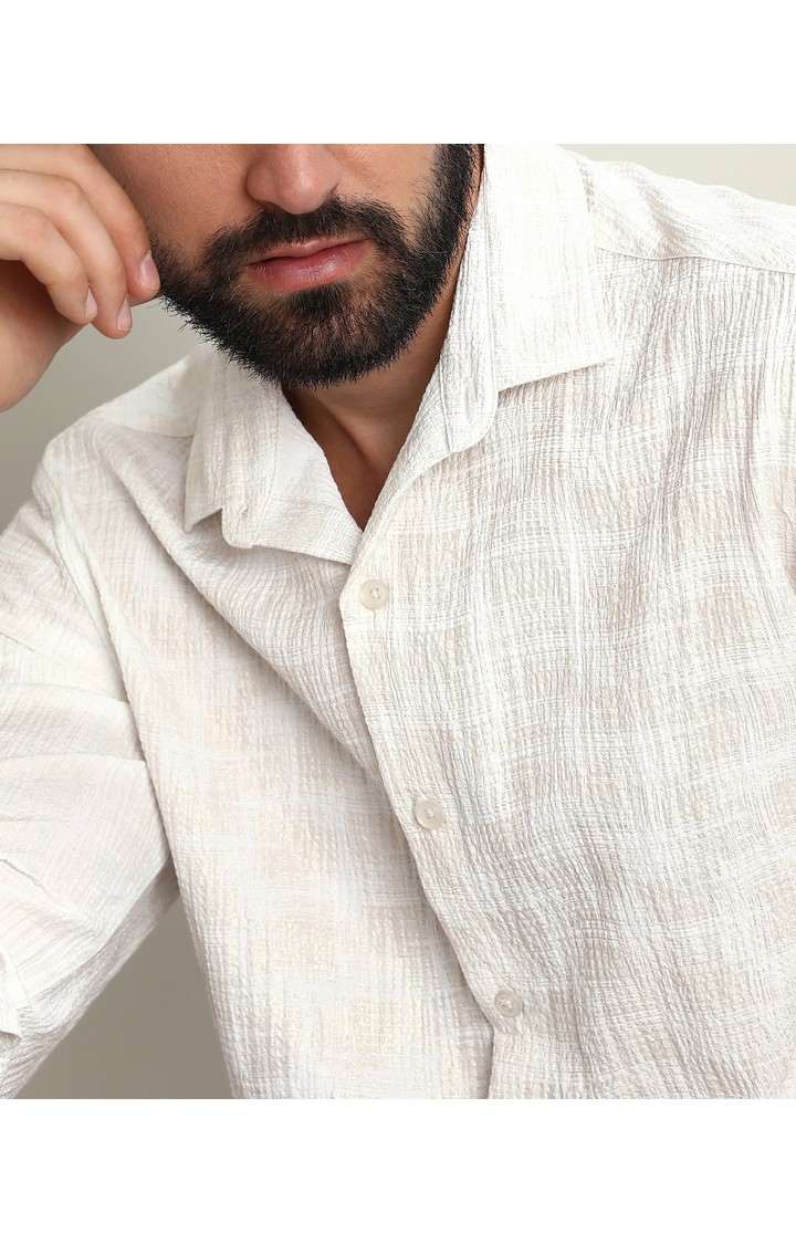 Men's White Textured Casual Shirts