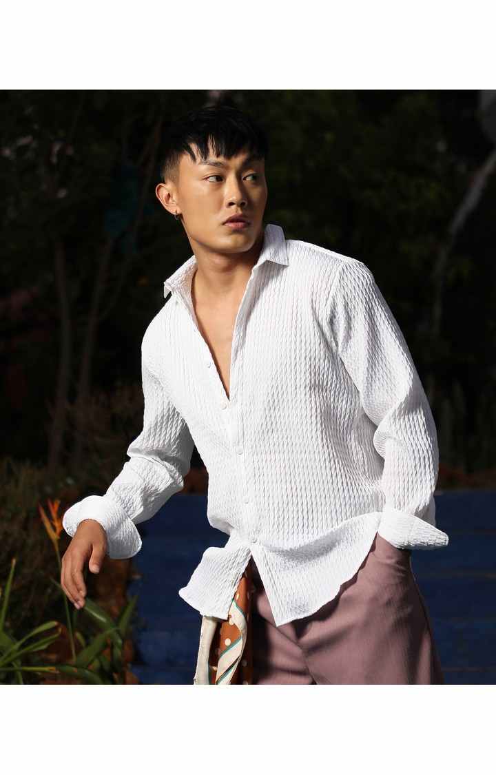 Men's White Solid Casual Shirts