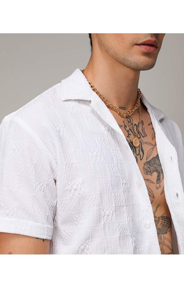 Men's White Solid Casual Shirts