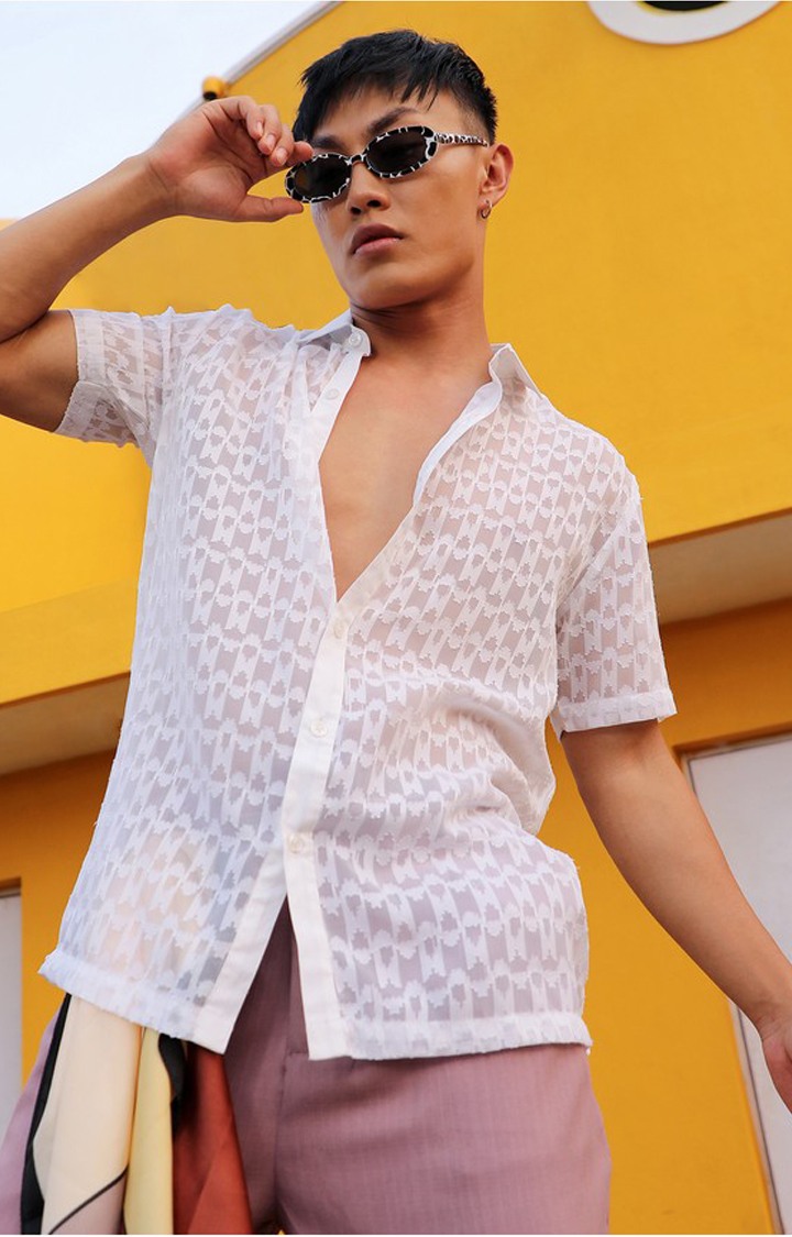 Men's White Solid Casual Shirts