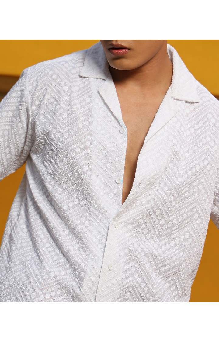 Men's White Embroidered Casual Shirts