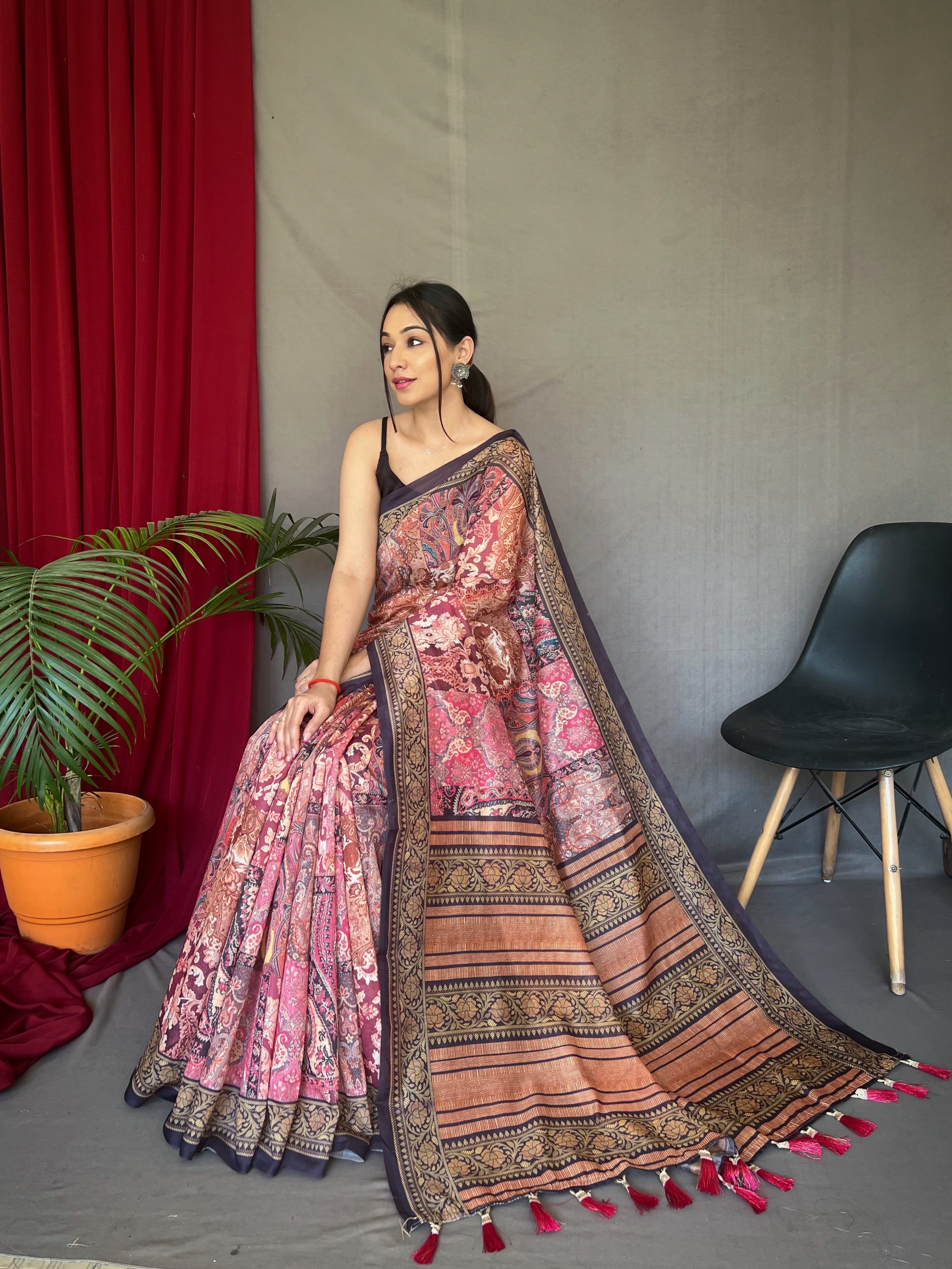 Women's Carpet Silk Silky Pink Cotton Saree