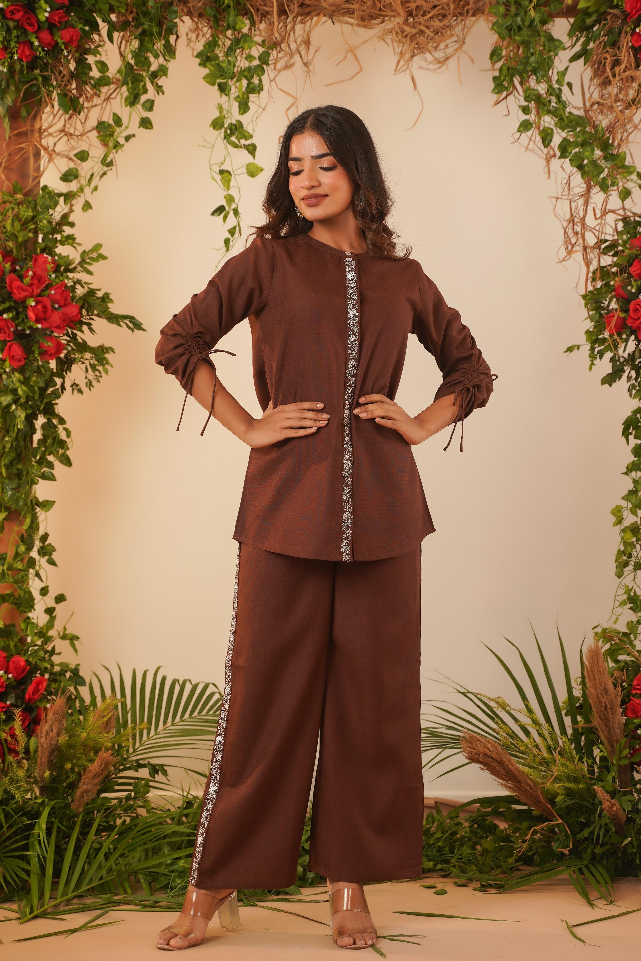 Blended cotton co-ord set with embroidery