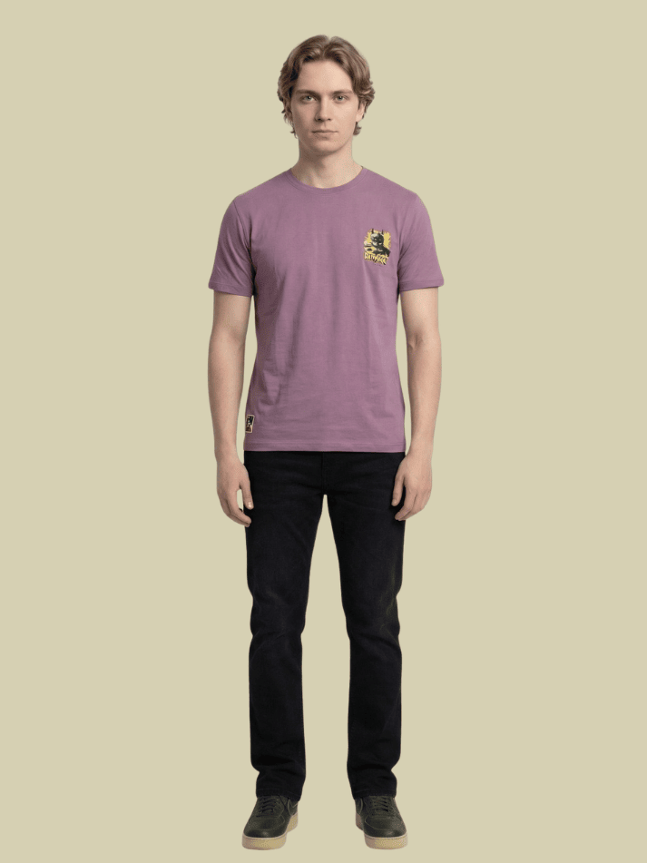 Albion Men’s Premium Graphic Print Casual T-Shirt – Stylish Mauve Streetwear