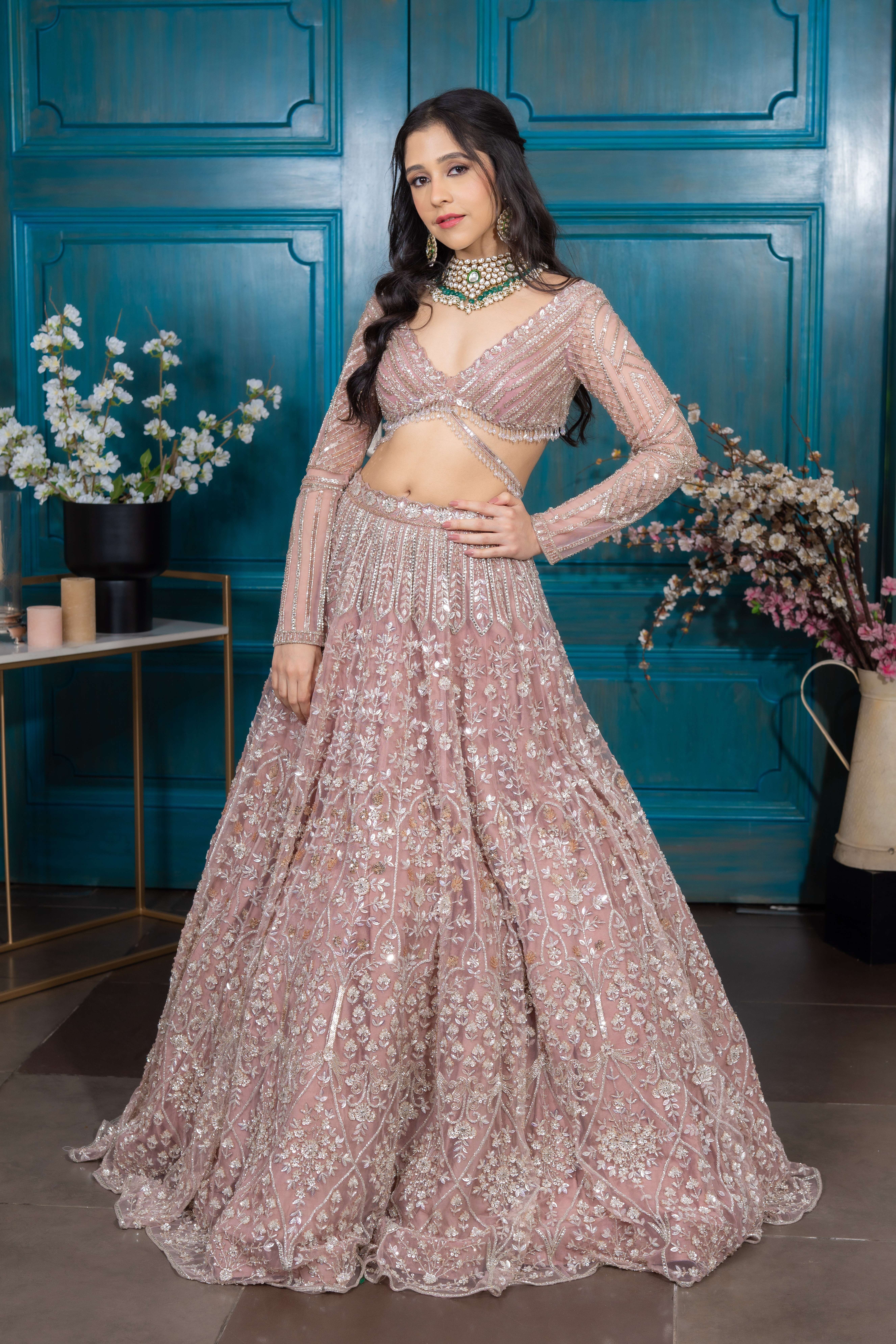 Biscotti Lehenga