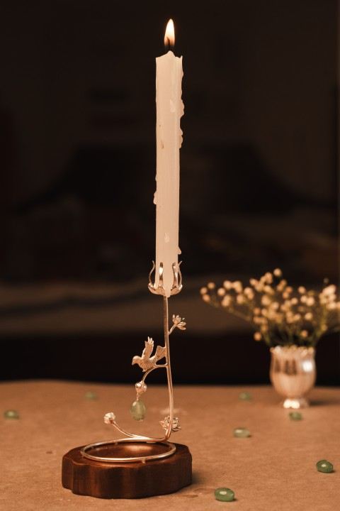 Son chiraiya candle stand
