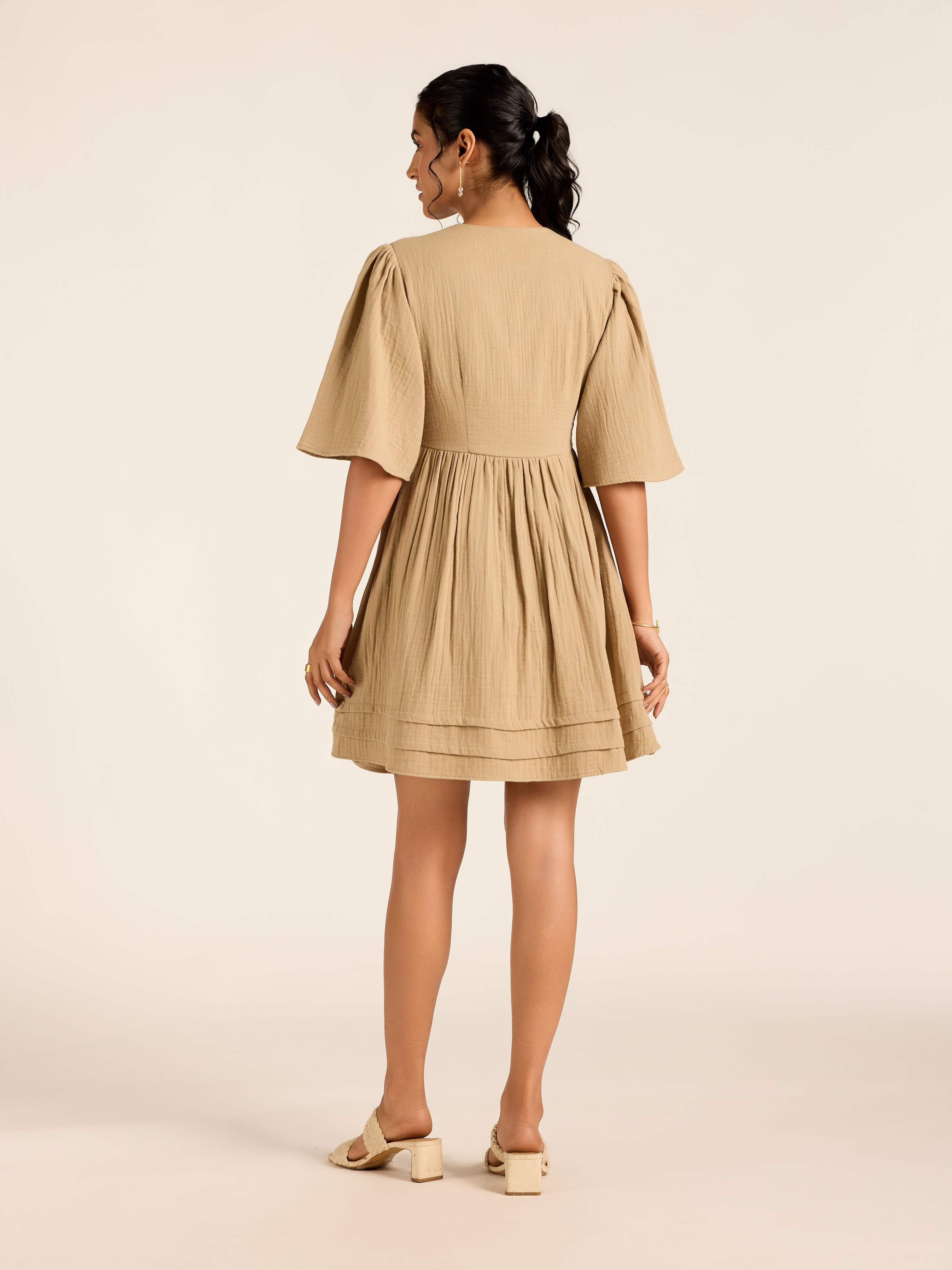 OLIVE MARGO SHORT DRESS