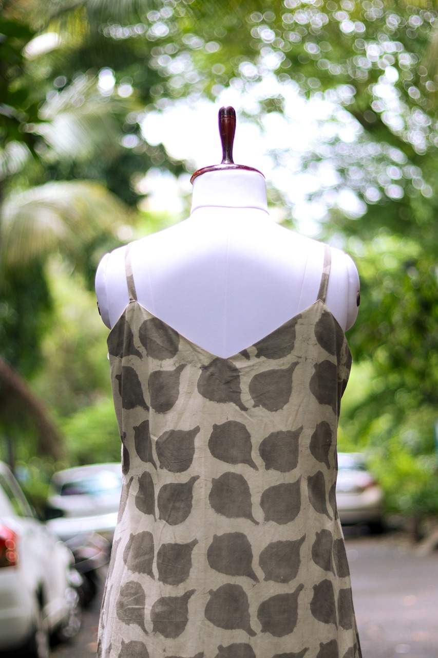 Ikkat Grey  With Leaf