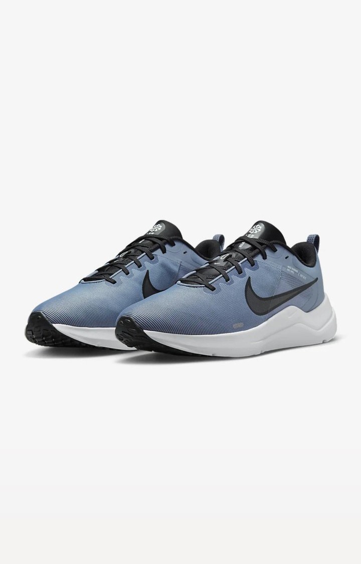 Nike sky discount blue sports shoes