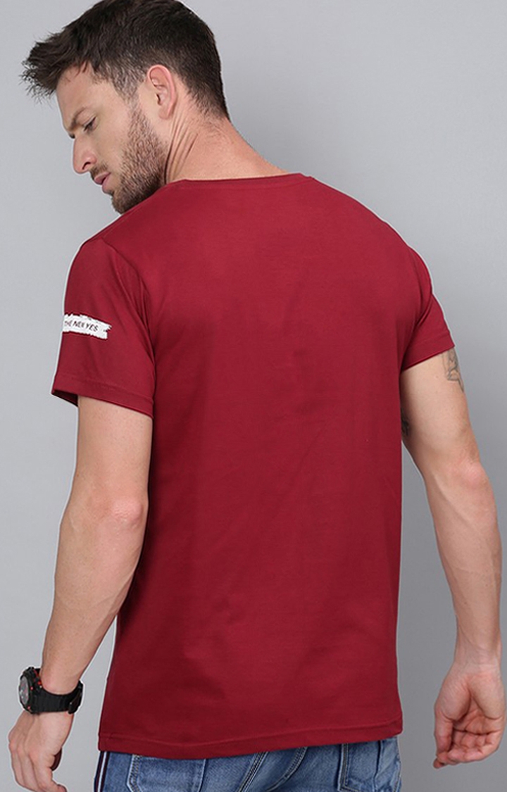 Men's Maroon Cotton Typographic Printed Regular T-Shirt