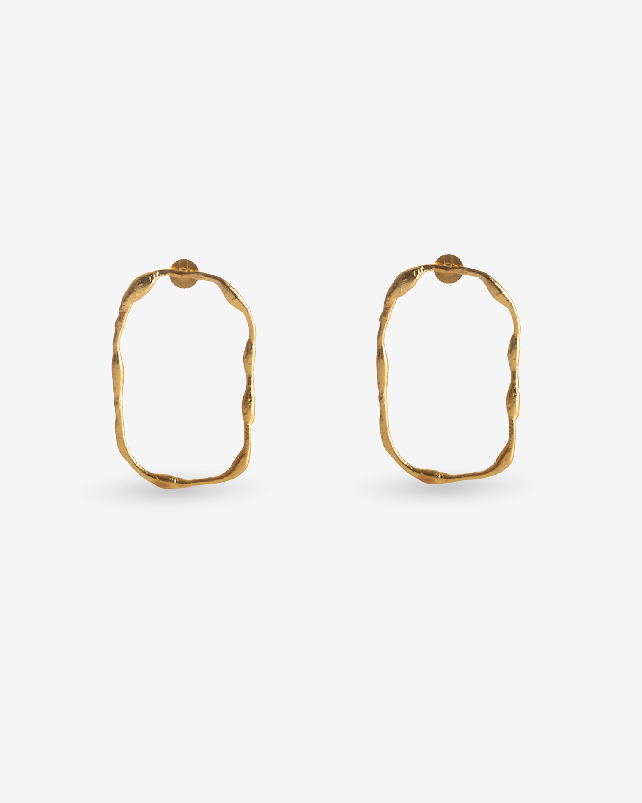 Dawn ovel earrings